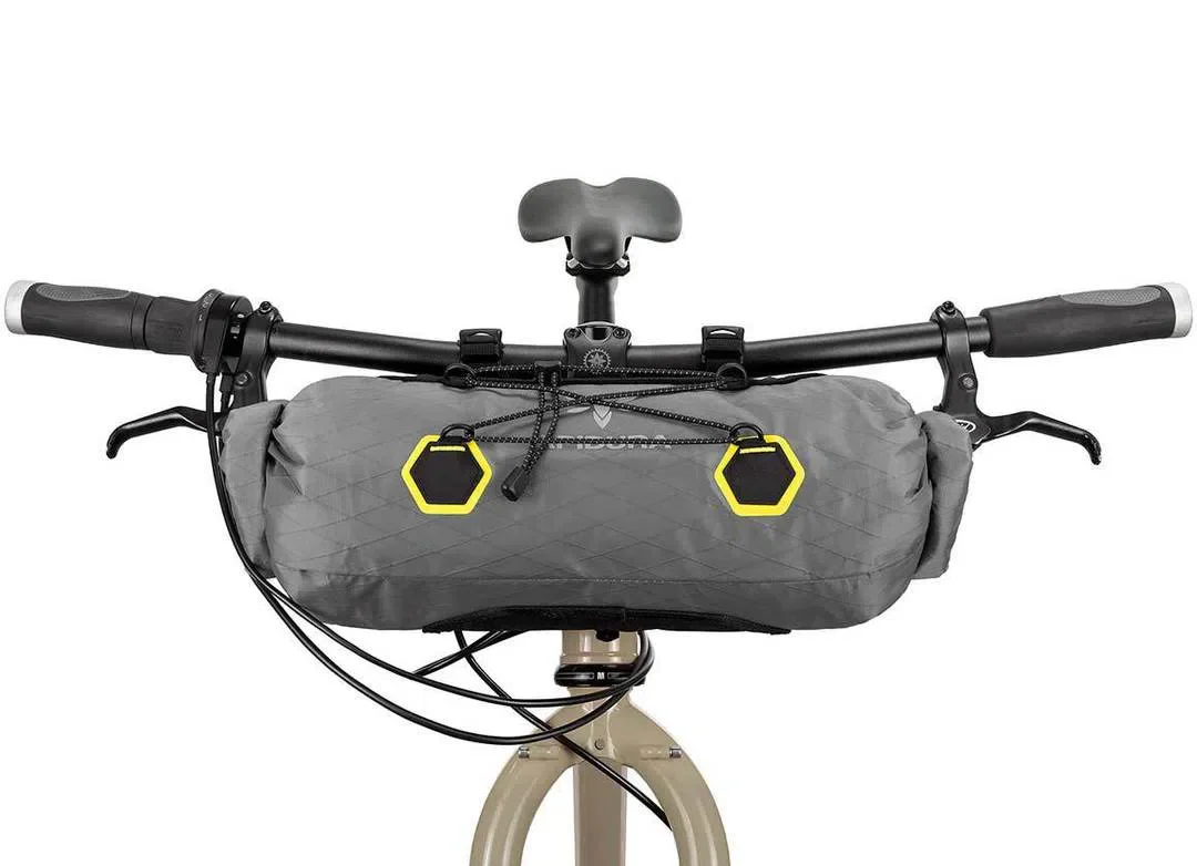 APIDURA Backcountry Handlebar Pack 9L - Grey - Image 4