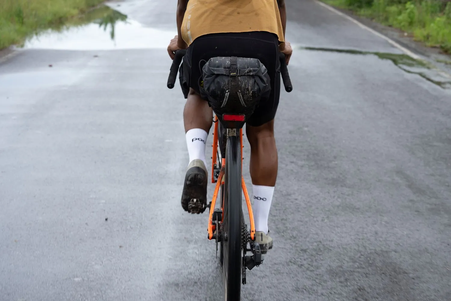 APIDURA Expedition Saddle Pack 16L - Black - Image 7