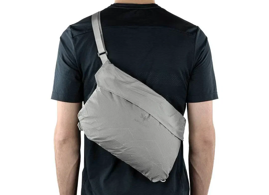 APIDURA Packable Musette 7L - Grey - Image 5