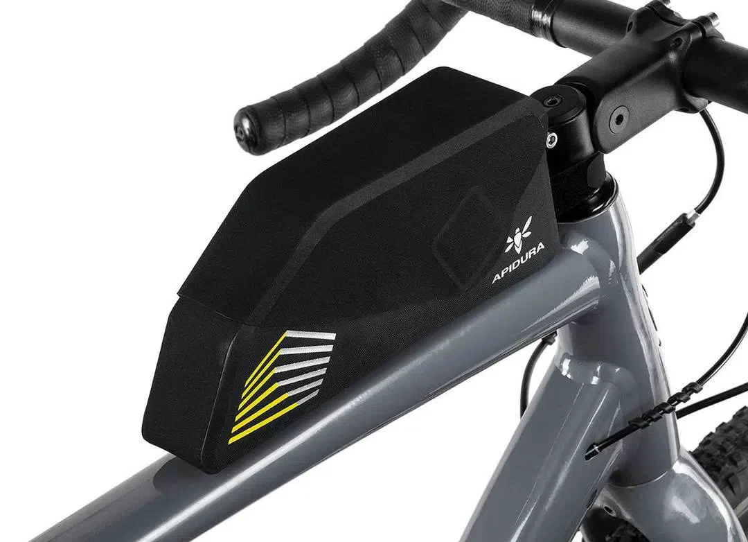 APIDURA Racing Bolt On Top Tube Pack 1L - Black - Image 3
