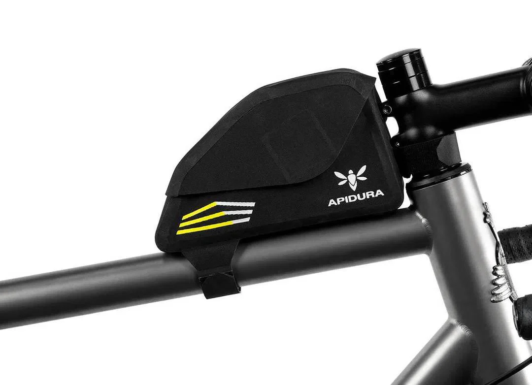 APIDURA Racing Top Tube Pack 0.5L - Black - Image 3