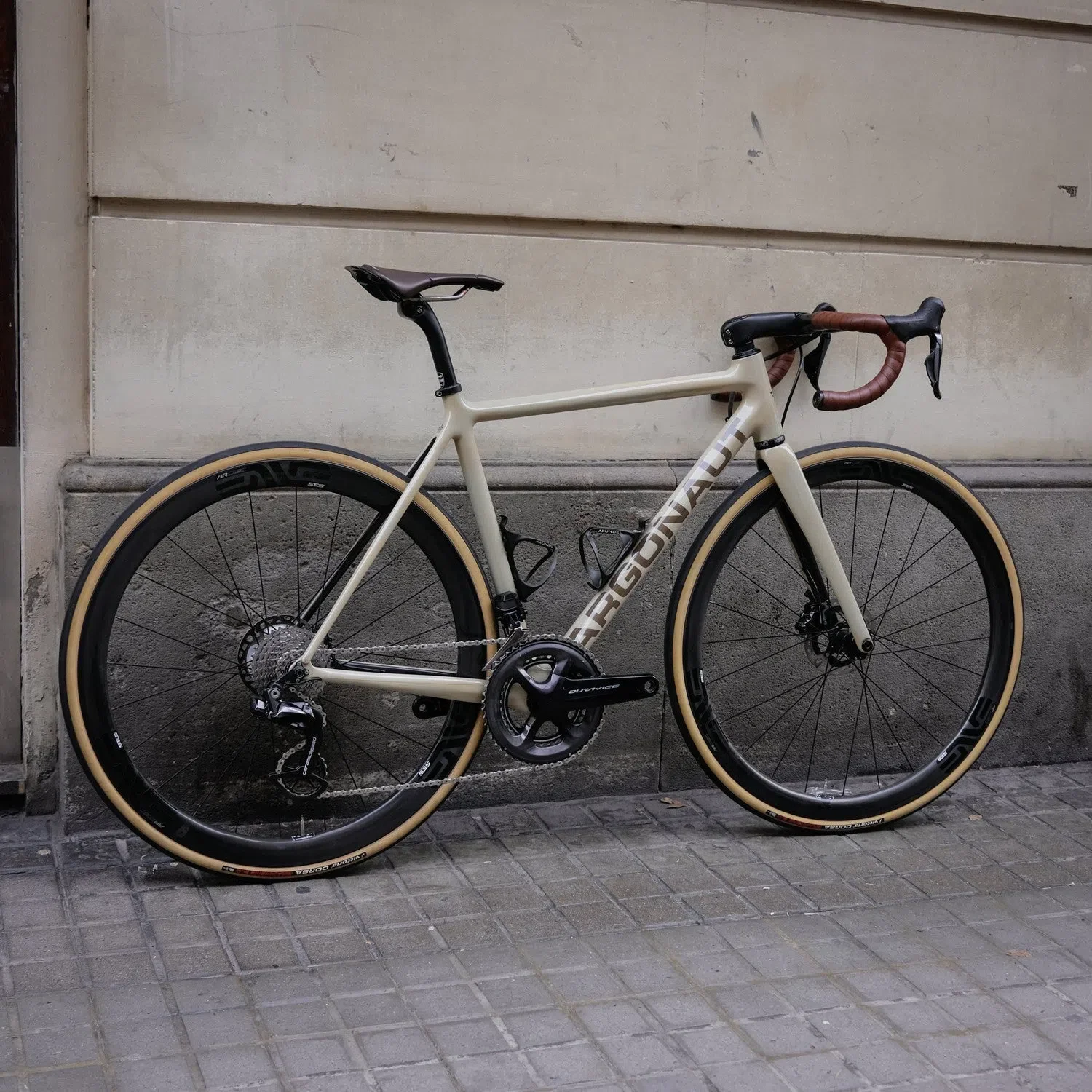 ARGONAUT Disc Complete Bike Road Shimano DuraAce 11v Di2 - PreLoved - Image 2