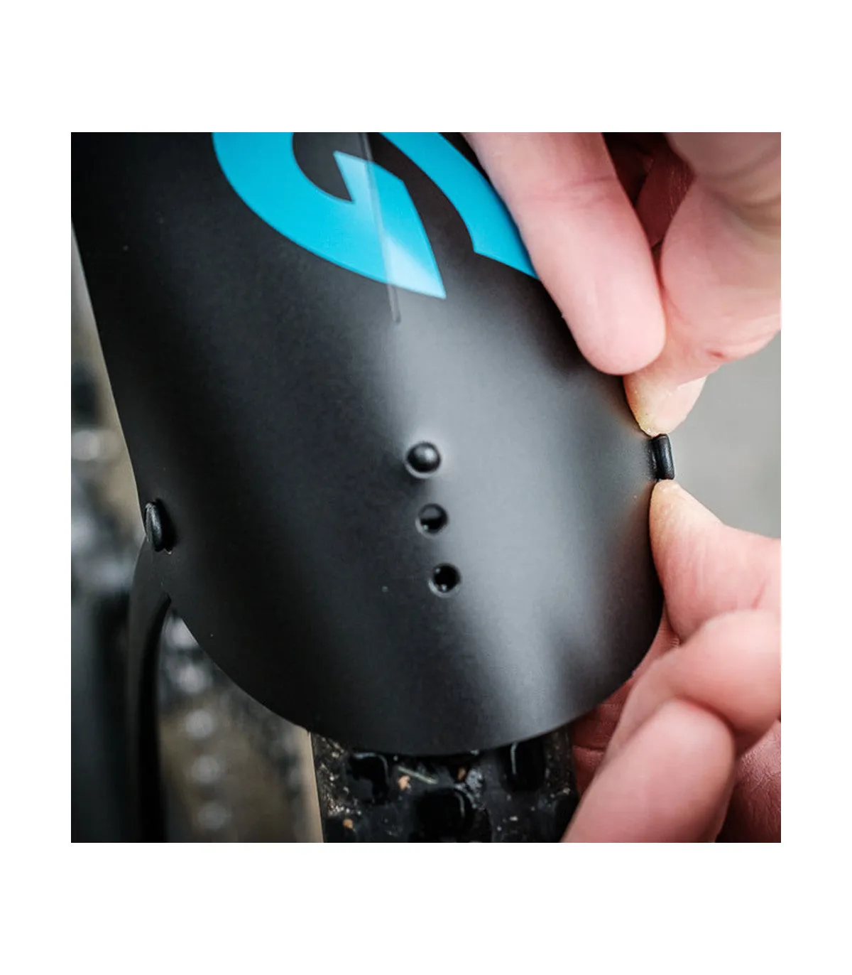 ASS SAVERS Win Wing 2 Gravel Rear Mudguard (Stealth) - Black - Image 5