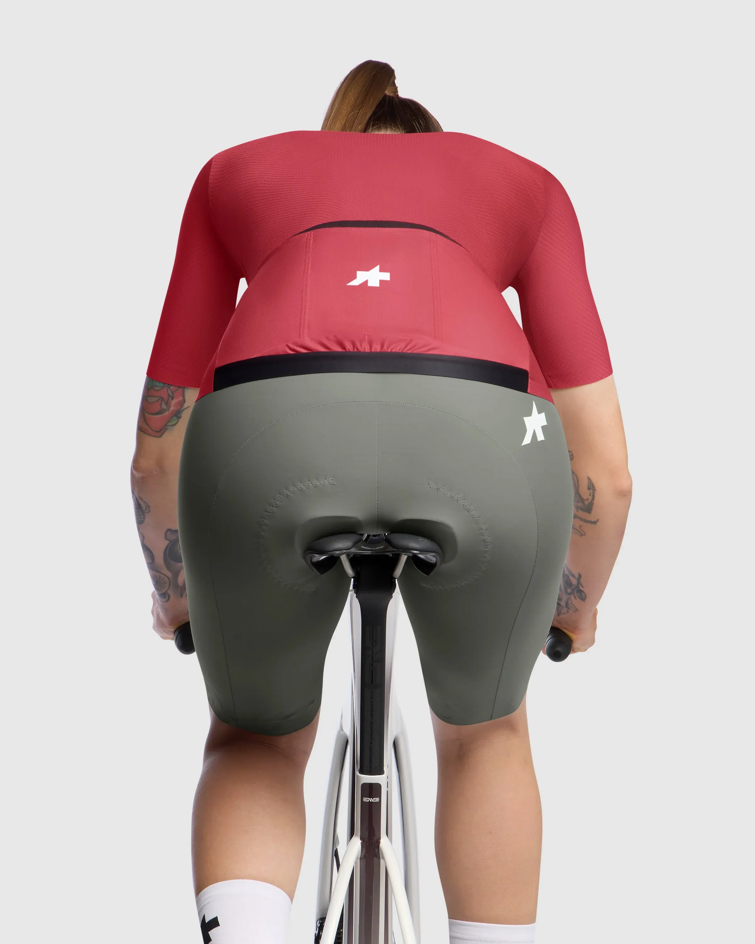 ASSOS DYORA R Jersey S11 - Red - Image 5
