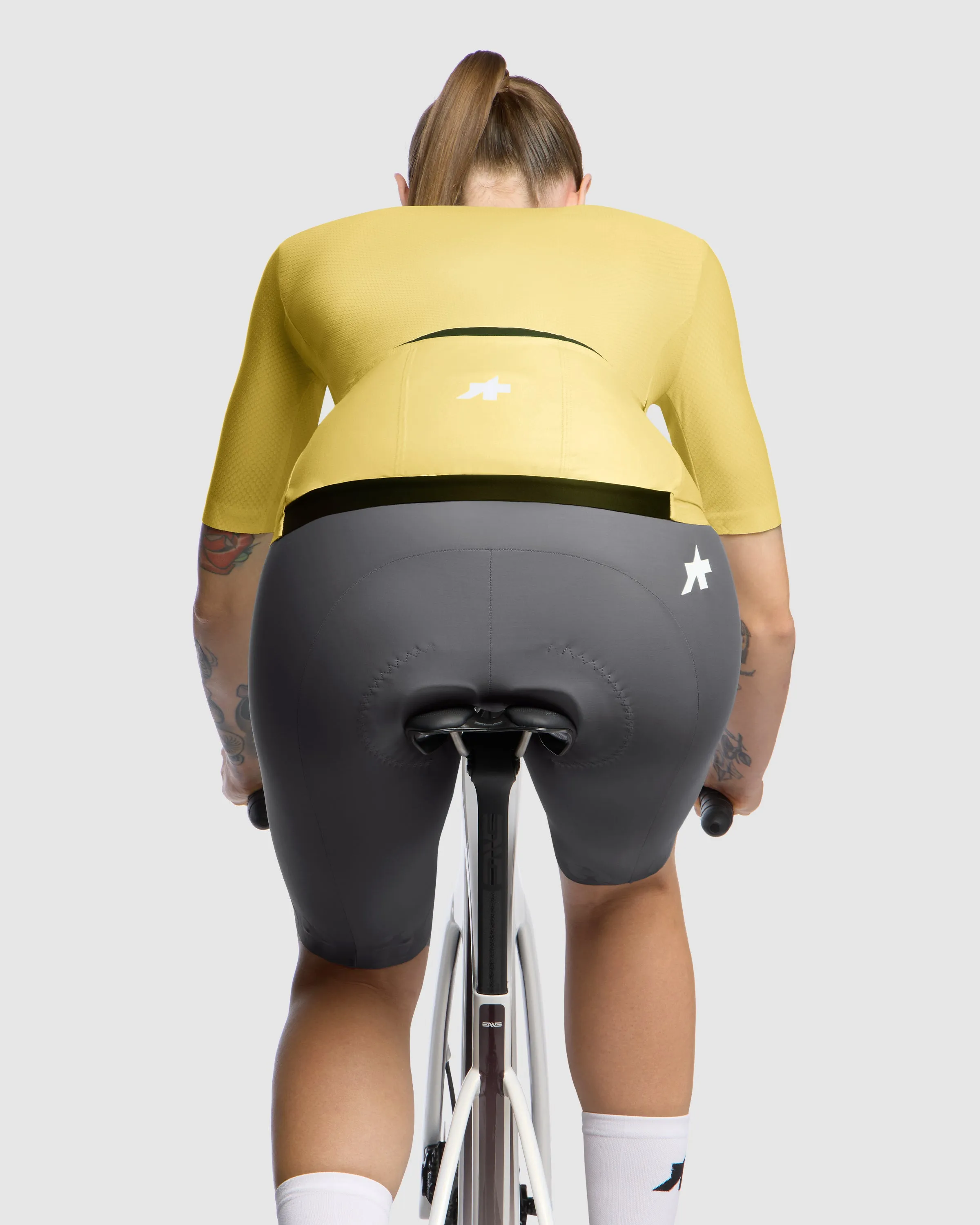 ASSOS DYORA R Jersey S11 - Yellow - Image 5