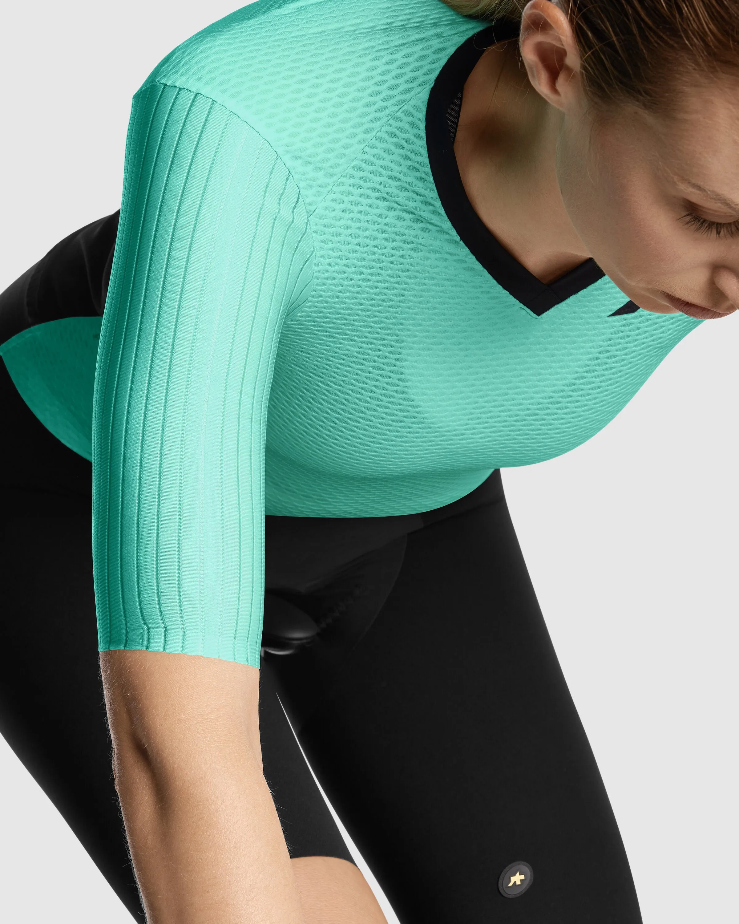 ASSOS DYORA RSV Jersey S11 - Green - Image 8
