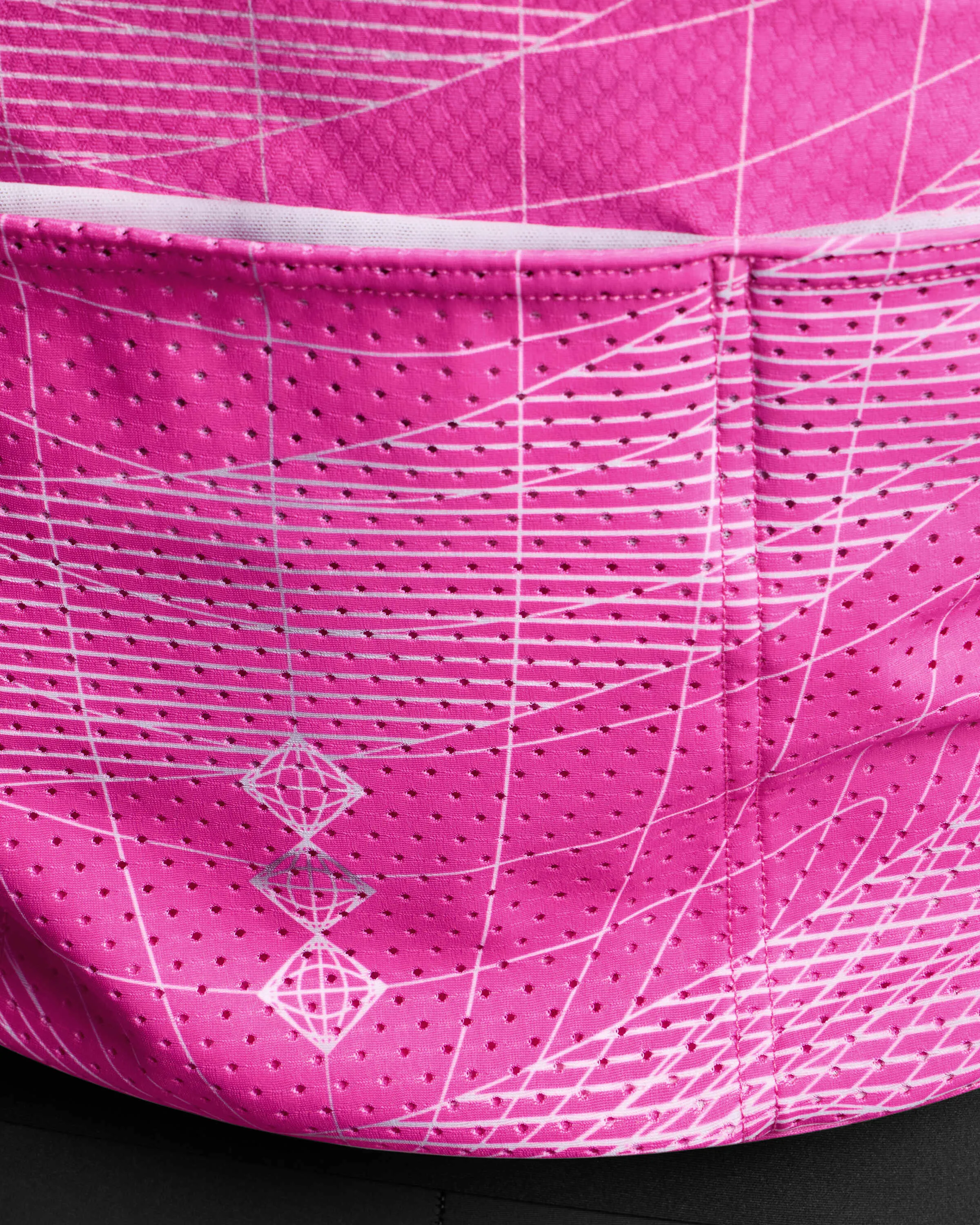ASSOS EQUIPE R Spring Fall Gilet S11 EF - Pink - Image 9
