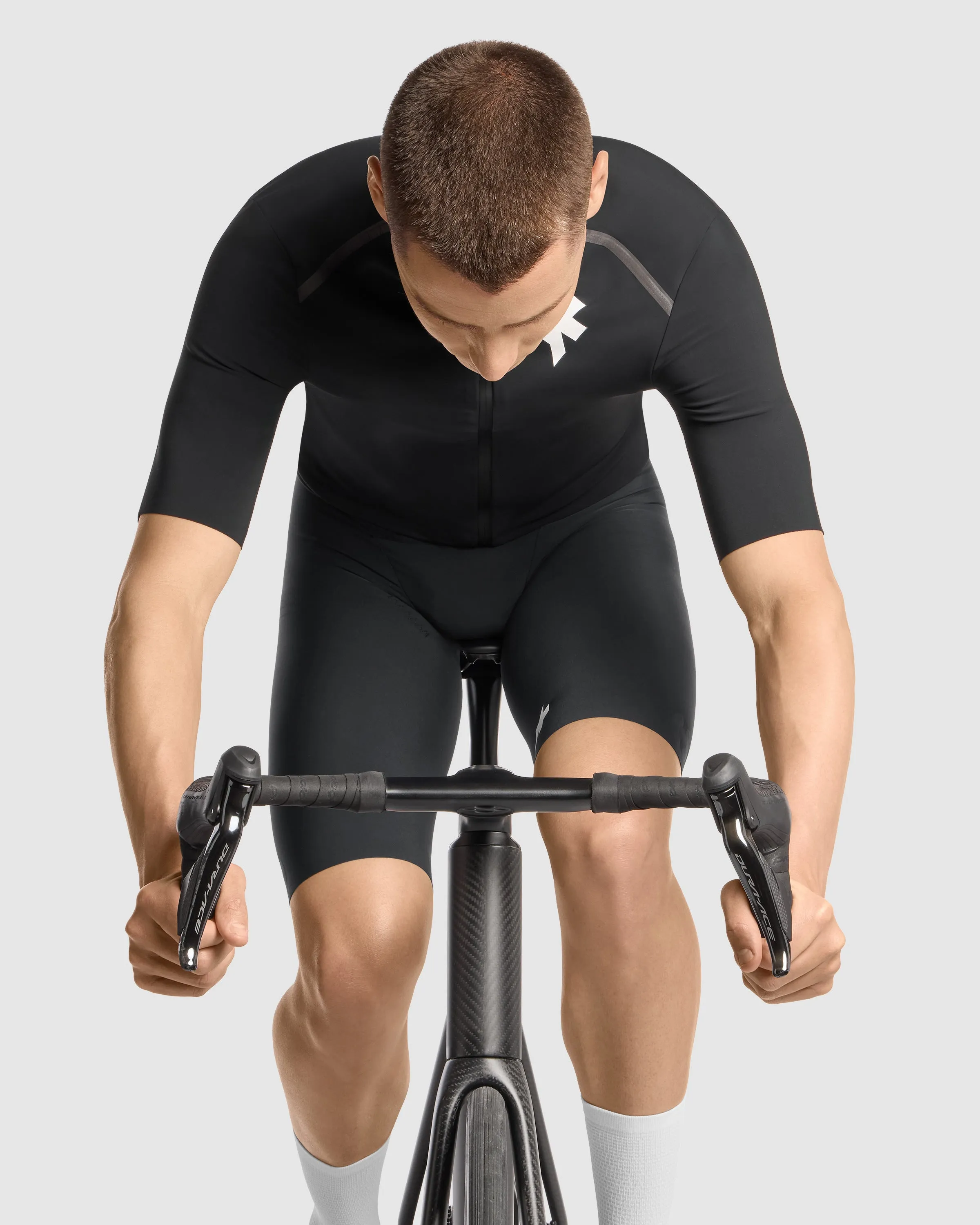 ASSOS EQUIPE R Thermo Rain Jersey S11 - Black - Image 5