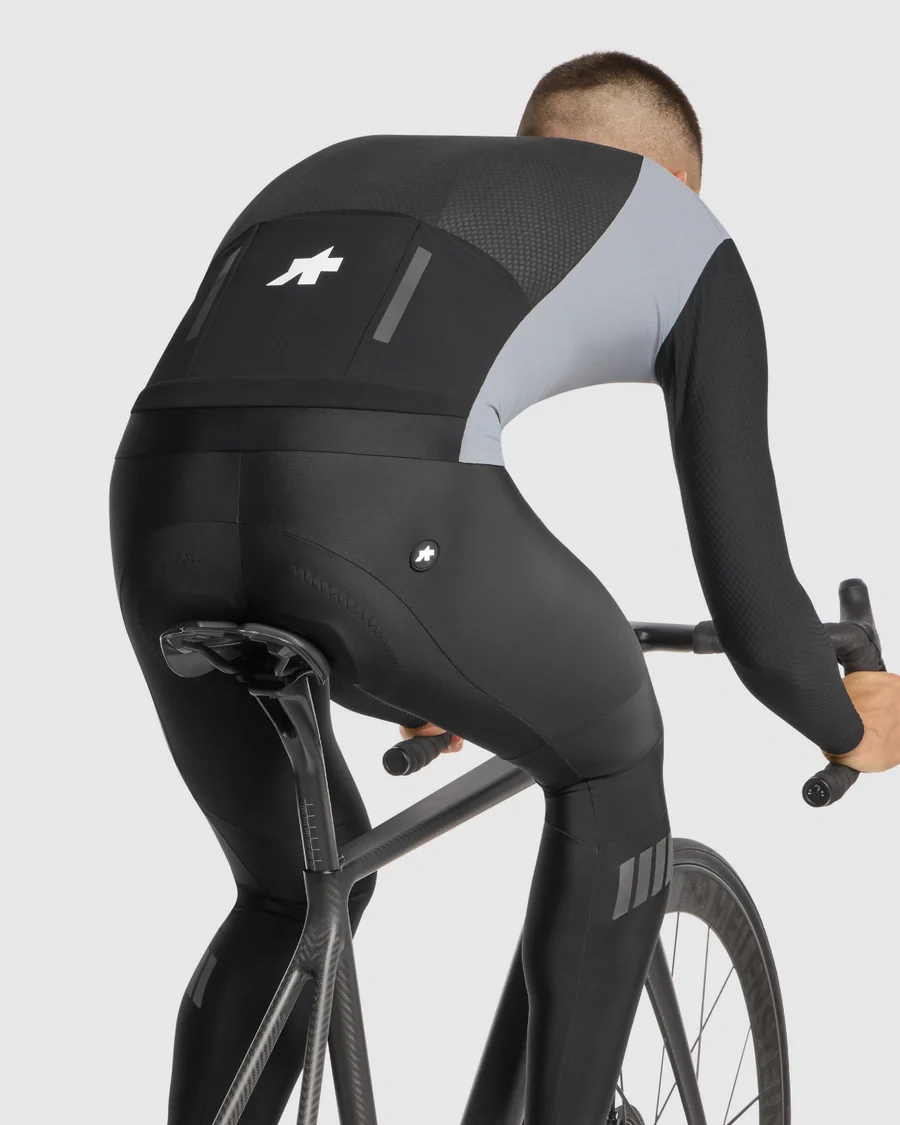 ASSOS Equipe RS 2/3 Jacket S11 - Fanatic Silver - Image 7