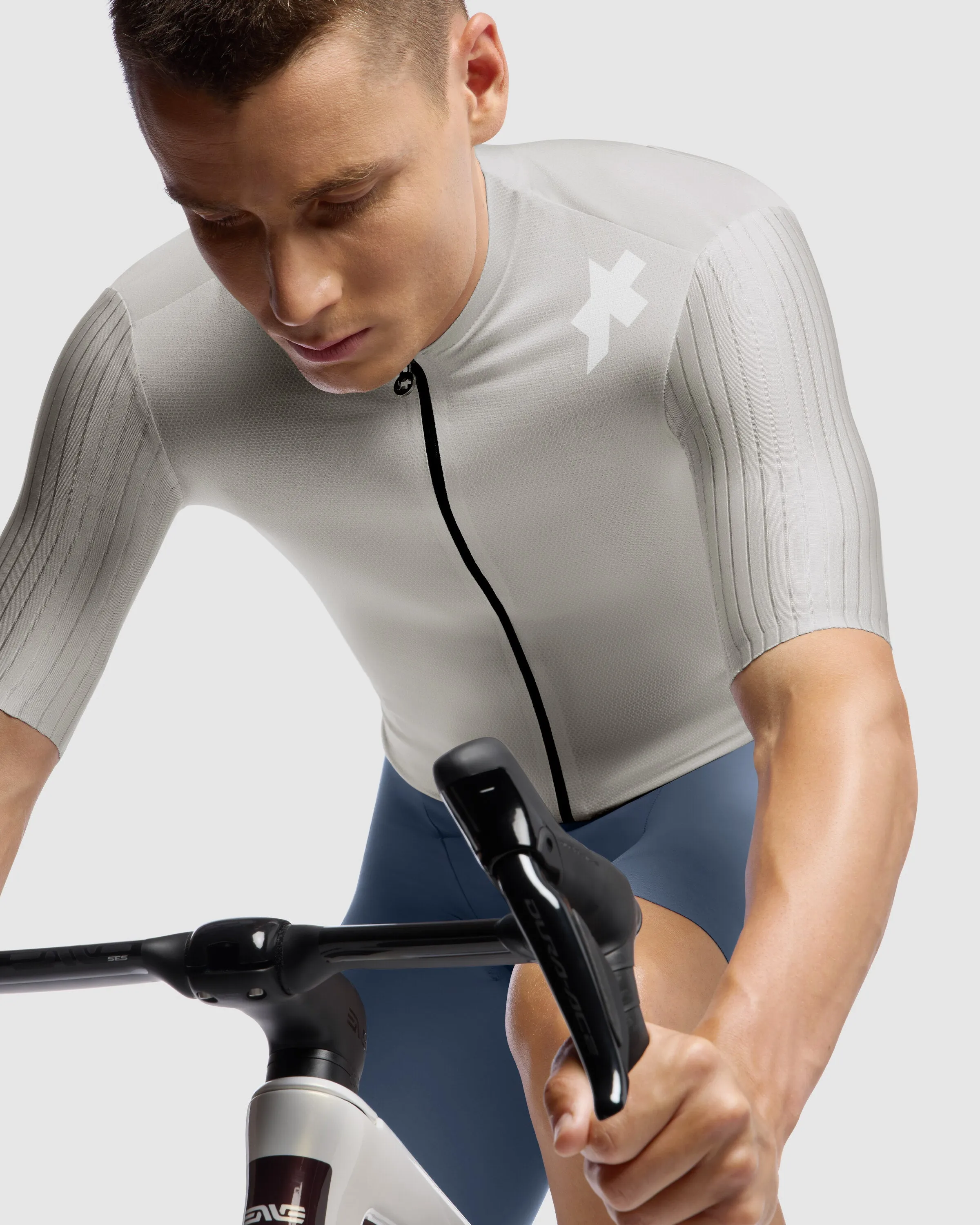 ASSOS EQUIPE RS Jersey S11 - Beige - Image 8