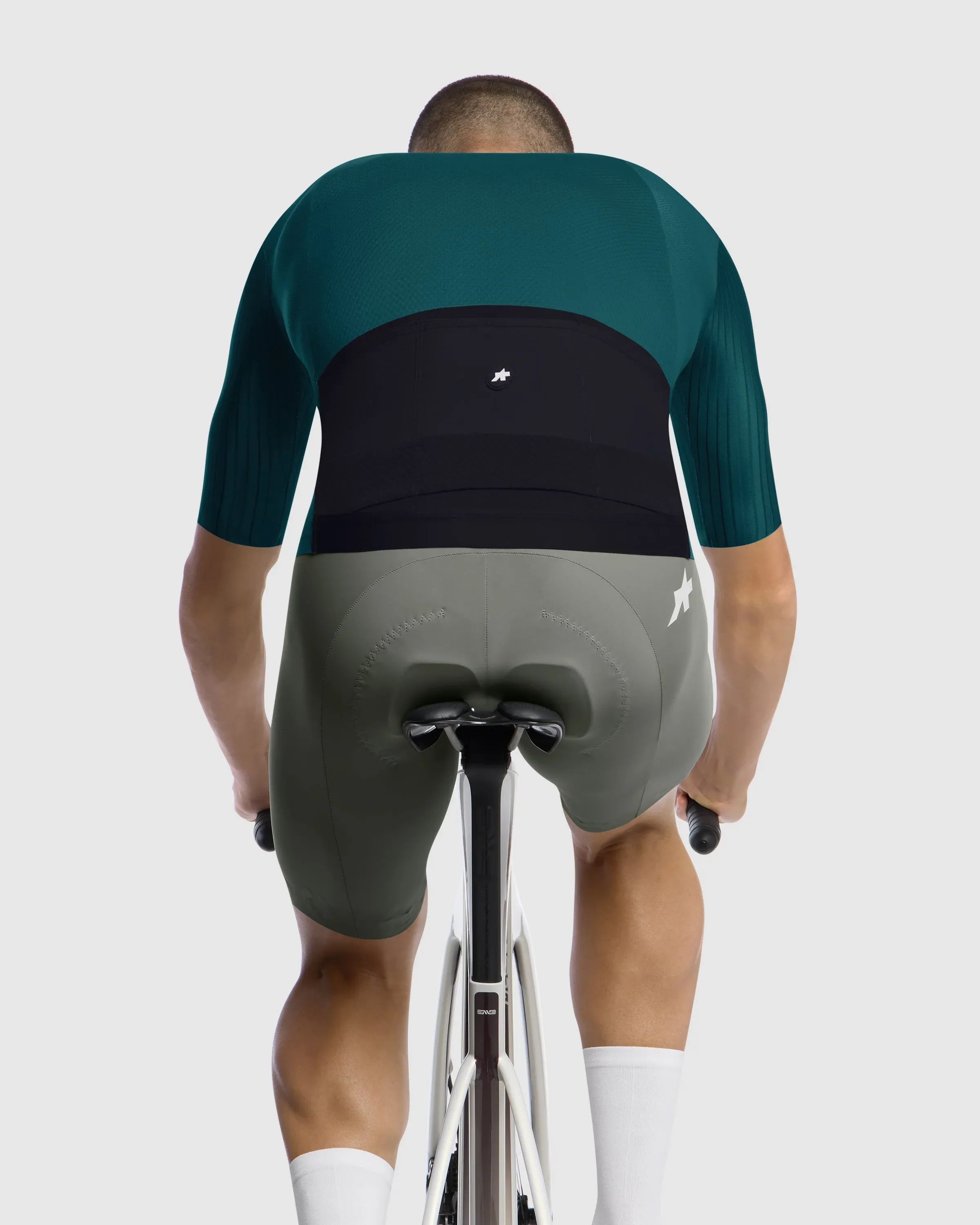ASSOS EQUIPE RS Jersey S11 - Green - Image 5