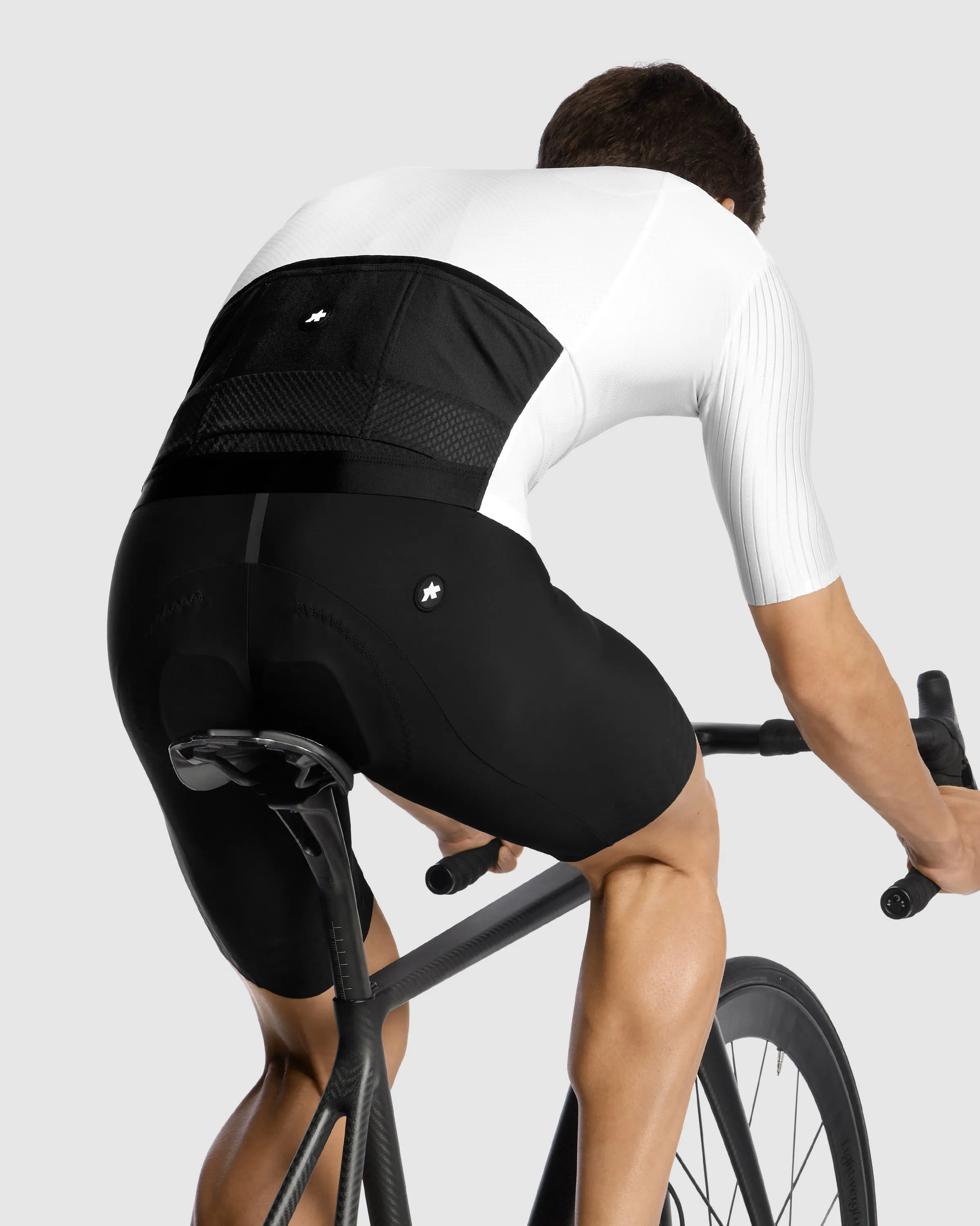 ASSOS EQUIPE RS Jersey S11 - White - Image 7