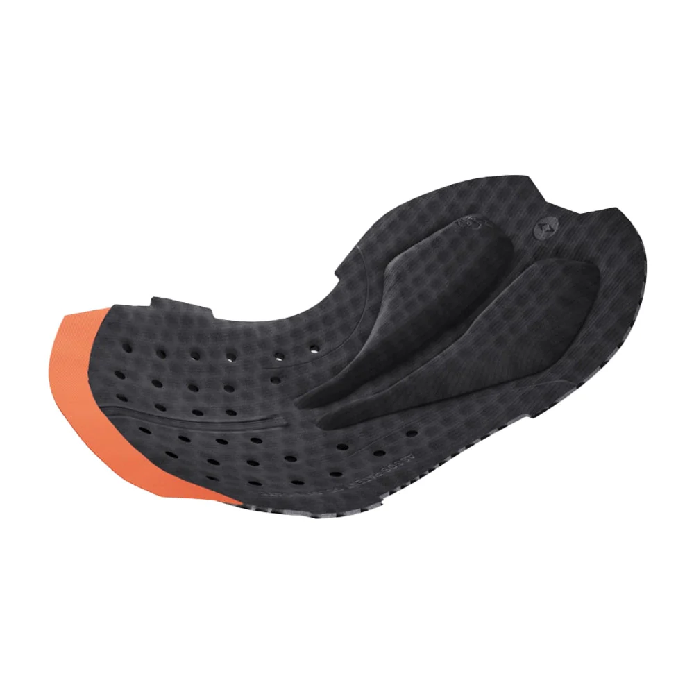 ASSOS Equipe RS Schtradivari Bib Shorts S11 - Black Series - Image 7