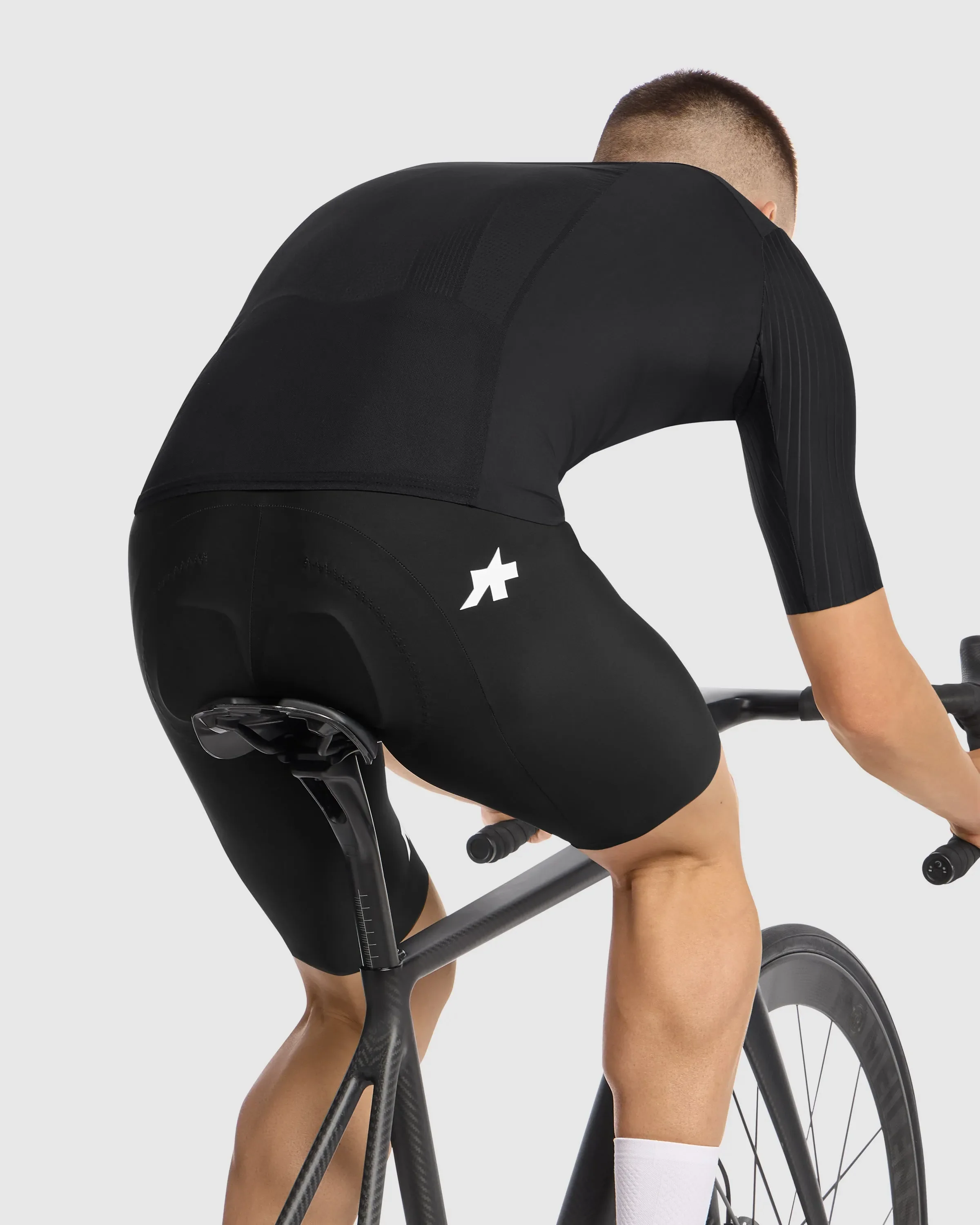 ASSOS EQUIPE RS Shell Jersey S11 - Black - Image 7