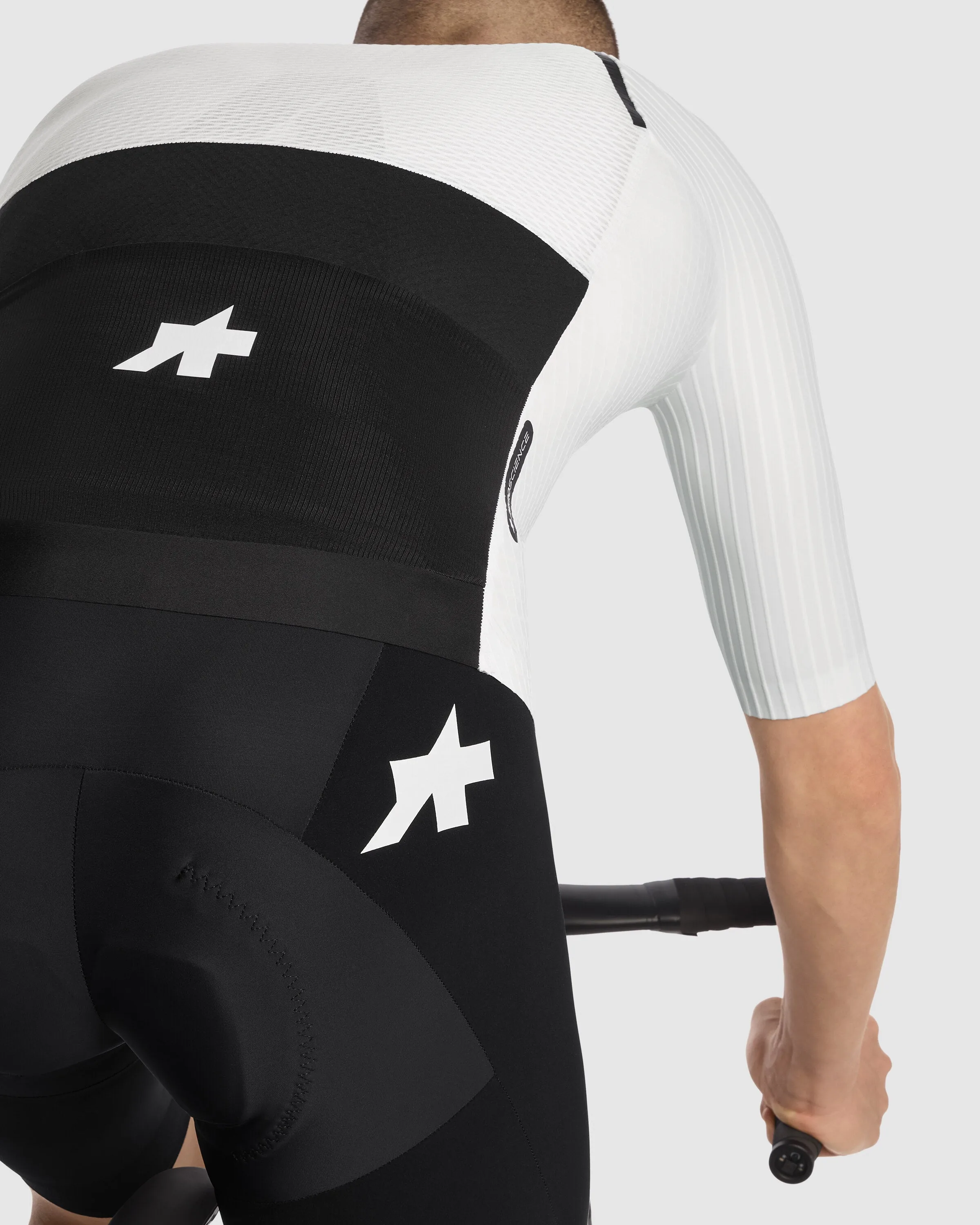 ASSOS Equipe RSR BOLIDE Jersey S11 - White - Image 9