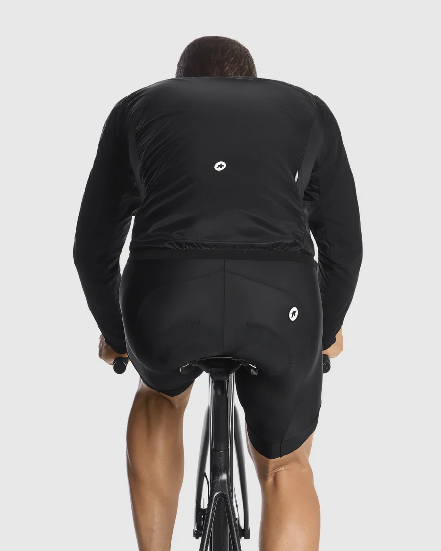ASSOS Mille GT Wind Jacket C2 - Black Series - Image 6