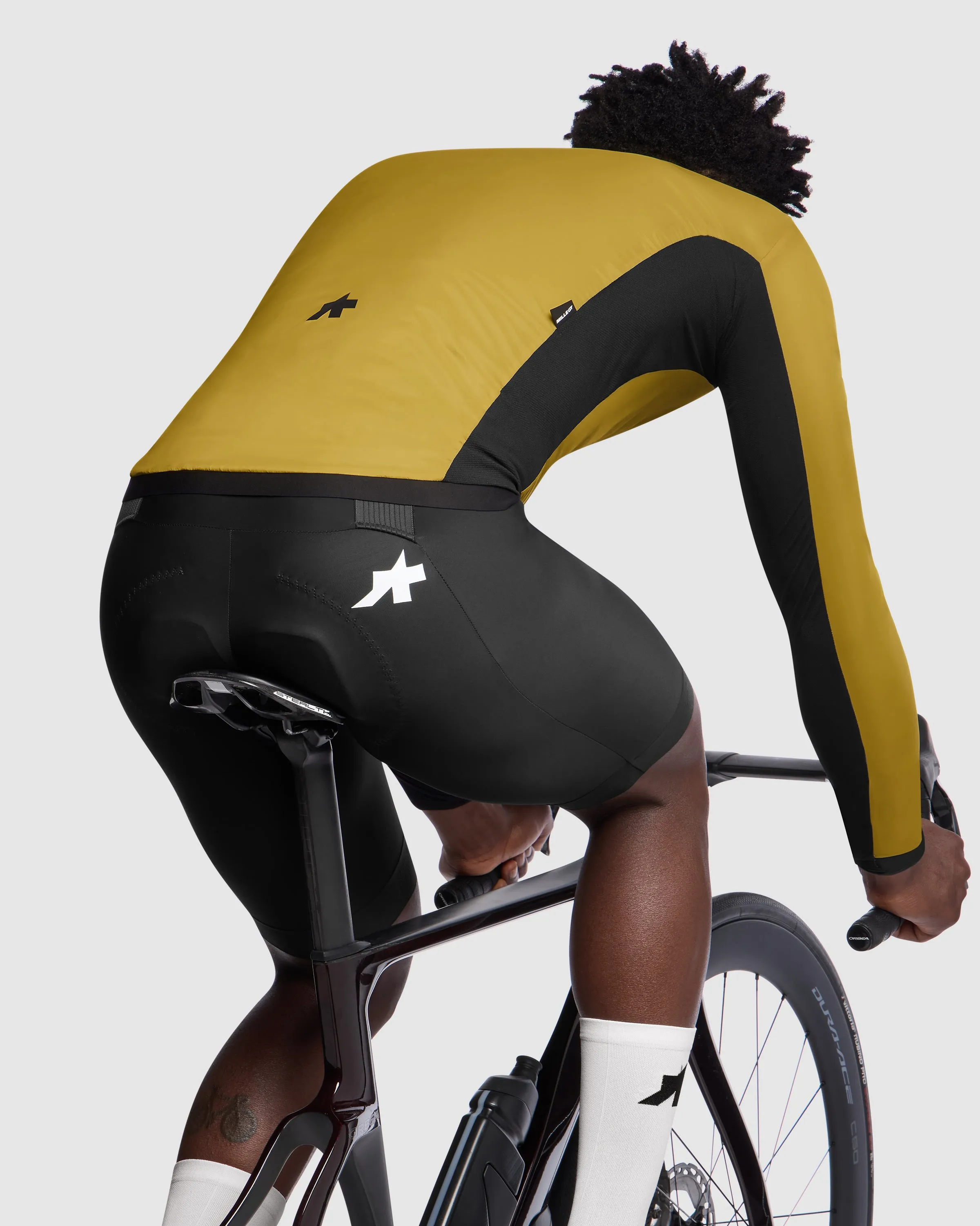 ASSOS MILLE GT Wind Jacket S11 - Yellow - Image 6