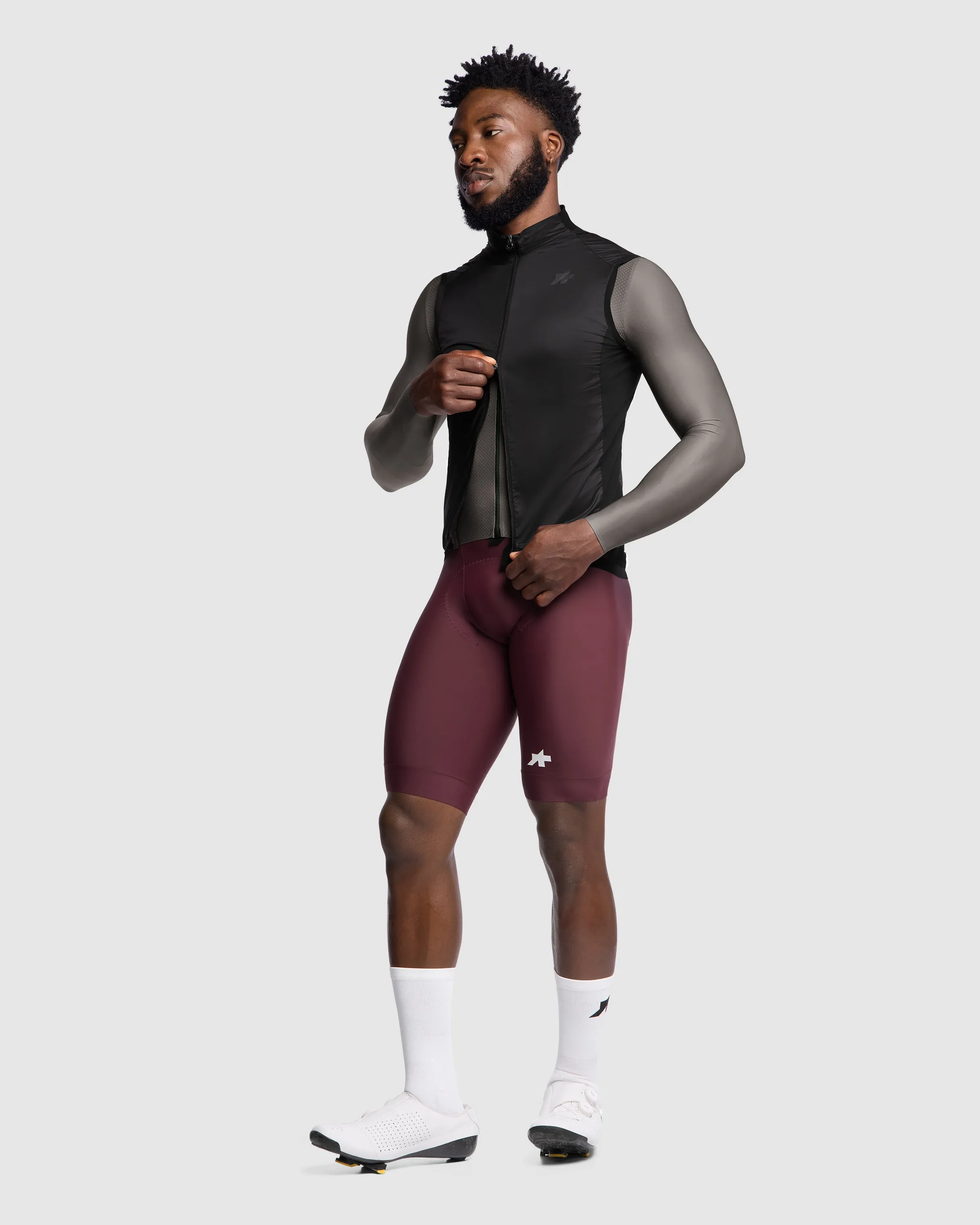 ASSOS MILLE GT Wind Vest S11 - Black - Image 7