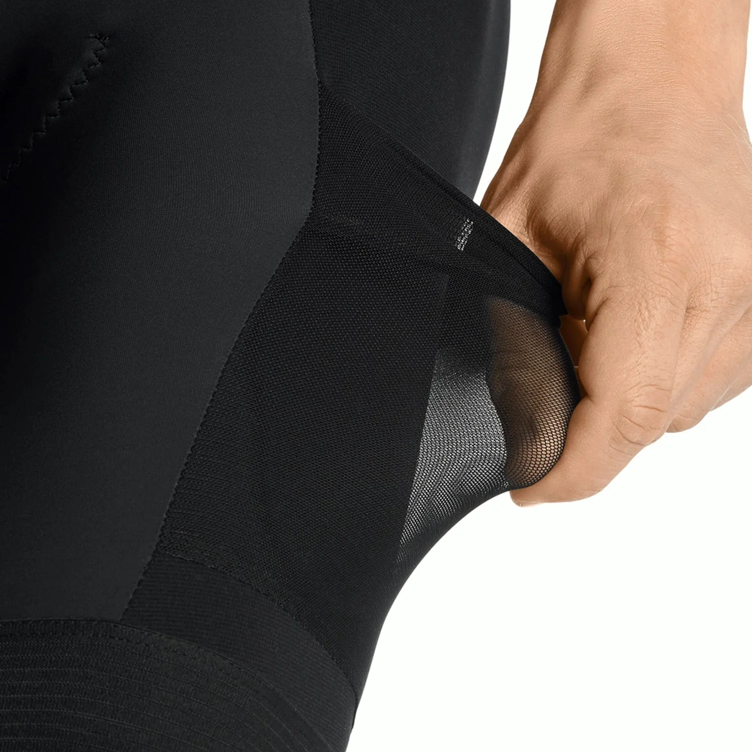 ASSOS Mille GTC Bib Shorts C2 - Black Series - Image 4