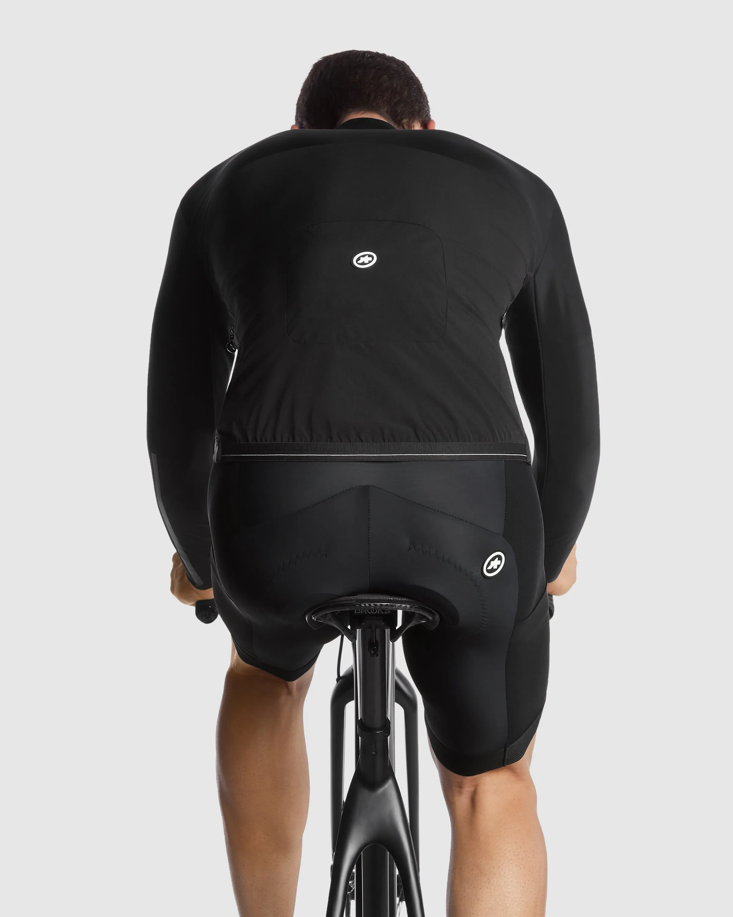 ASSOS MILLE GTC LÖWENKRALLE Jacket C2 - Black - Image 7