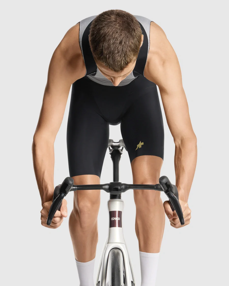 ASSOS Mille GTO BIb Shorts S11 ST - Black Series - Image 5