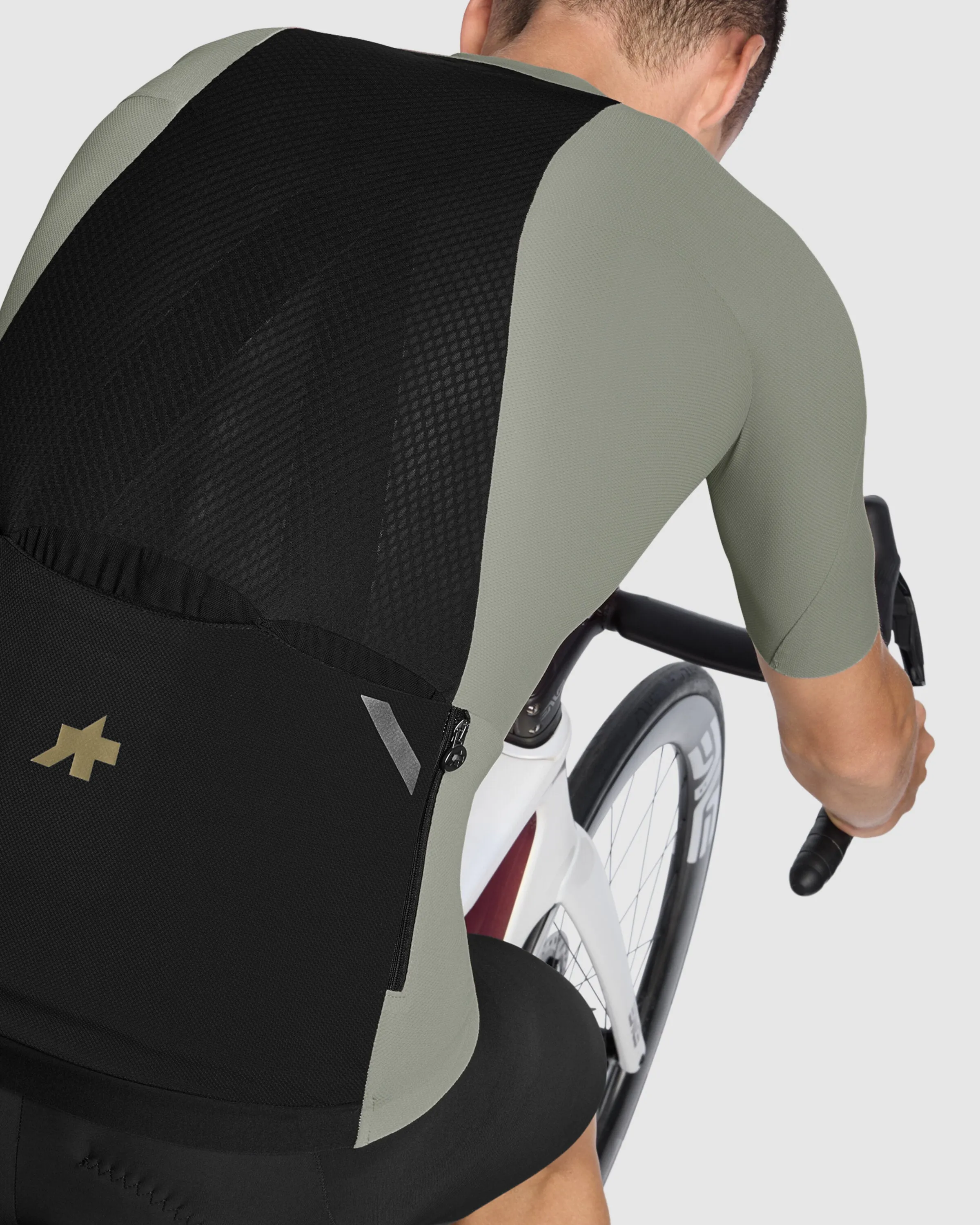 ASSOS MILLE GTO Jersey S11 - Green - Image 7