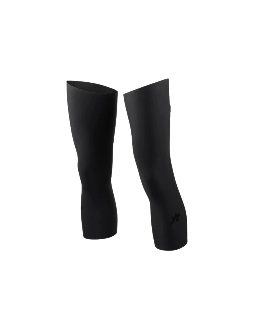 ASSOS R Winter Knee Warmers P1 - Black - Image 2