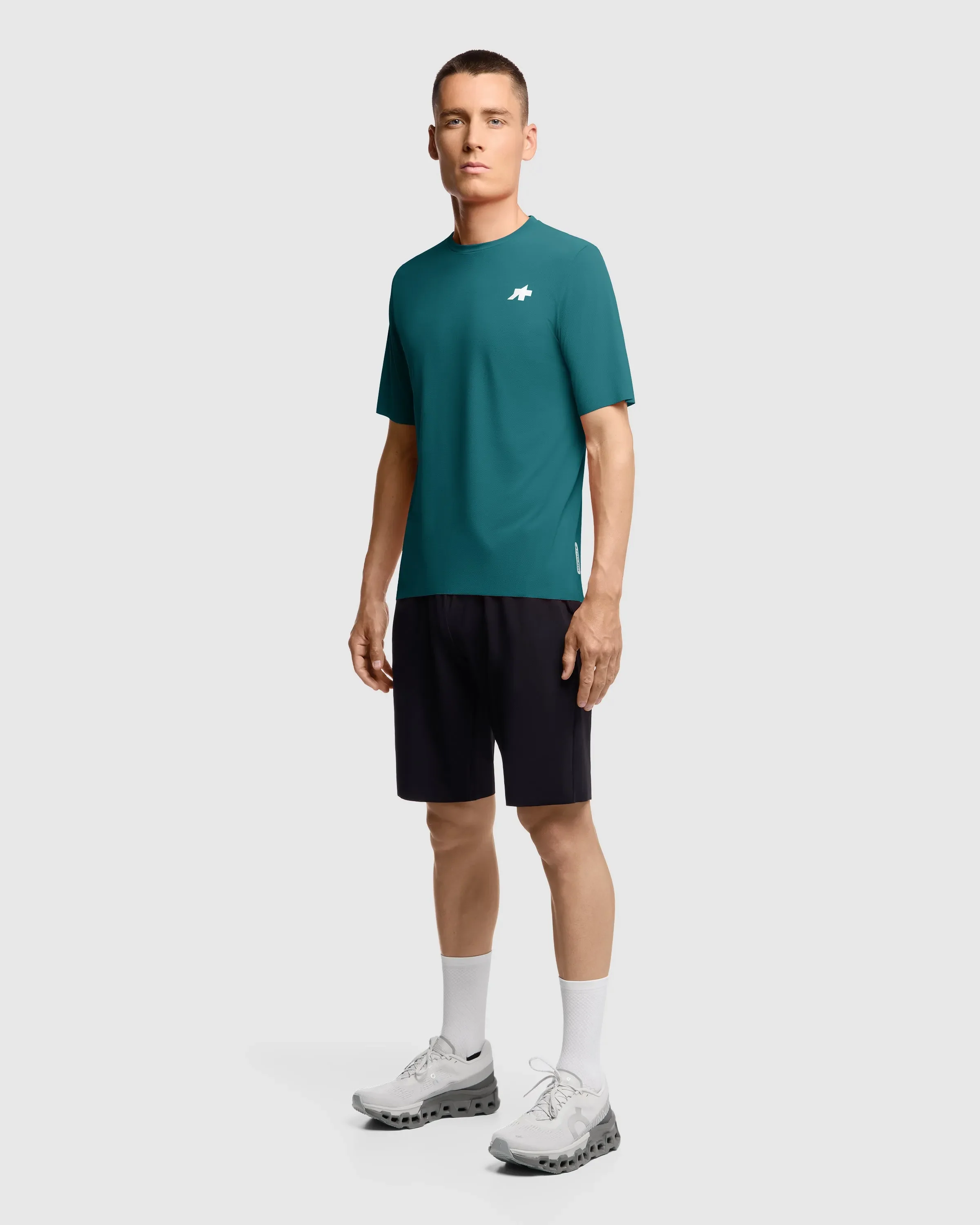 ASSOS Tactica POST RIDE T-Shirt T5 - Green - Image 4