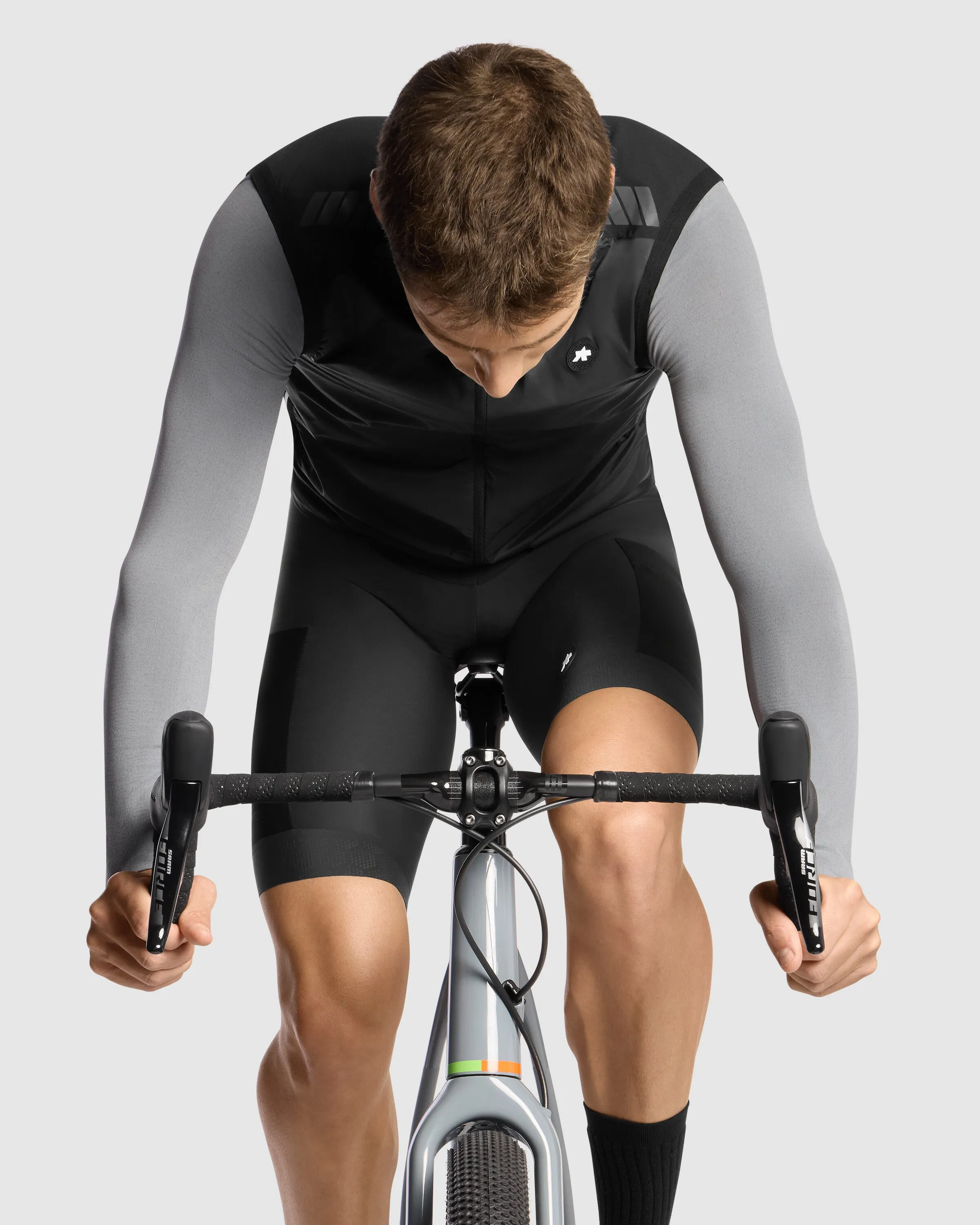 ASSOS TACTICA Shell Vest T5 - Black - Image 5