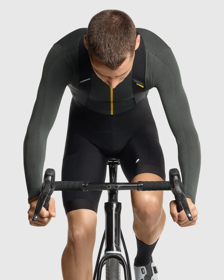 ASSOS Tactica Spring Fall Bib Shorts T5 - Black Series - Image 5