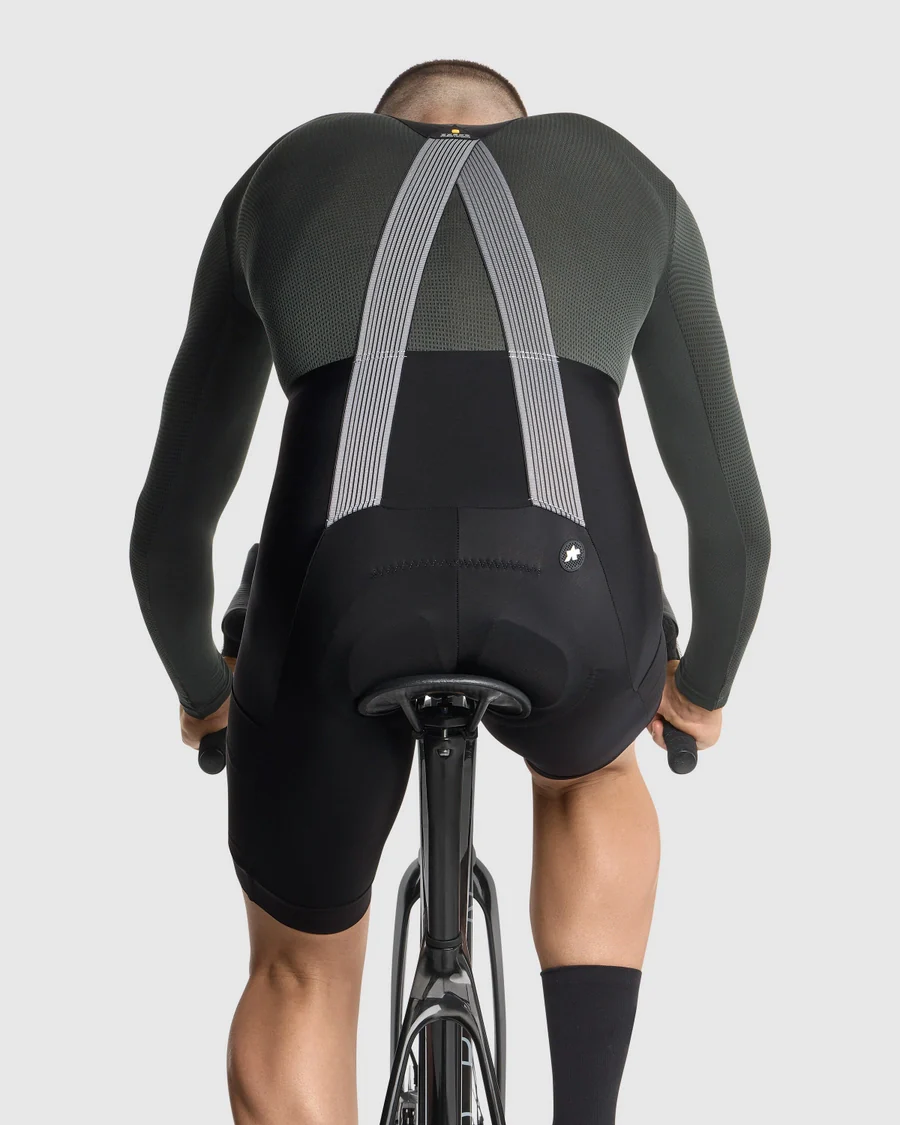 ASSOS Tactica Spring Fall Bib Shorts T5 - Black Series - Image 6