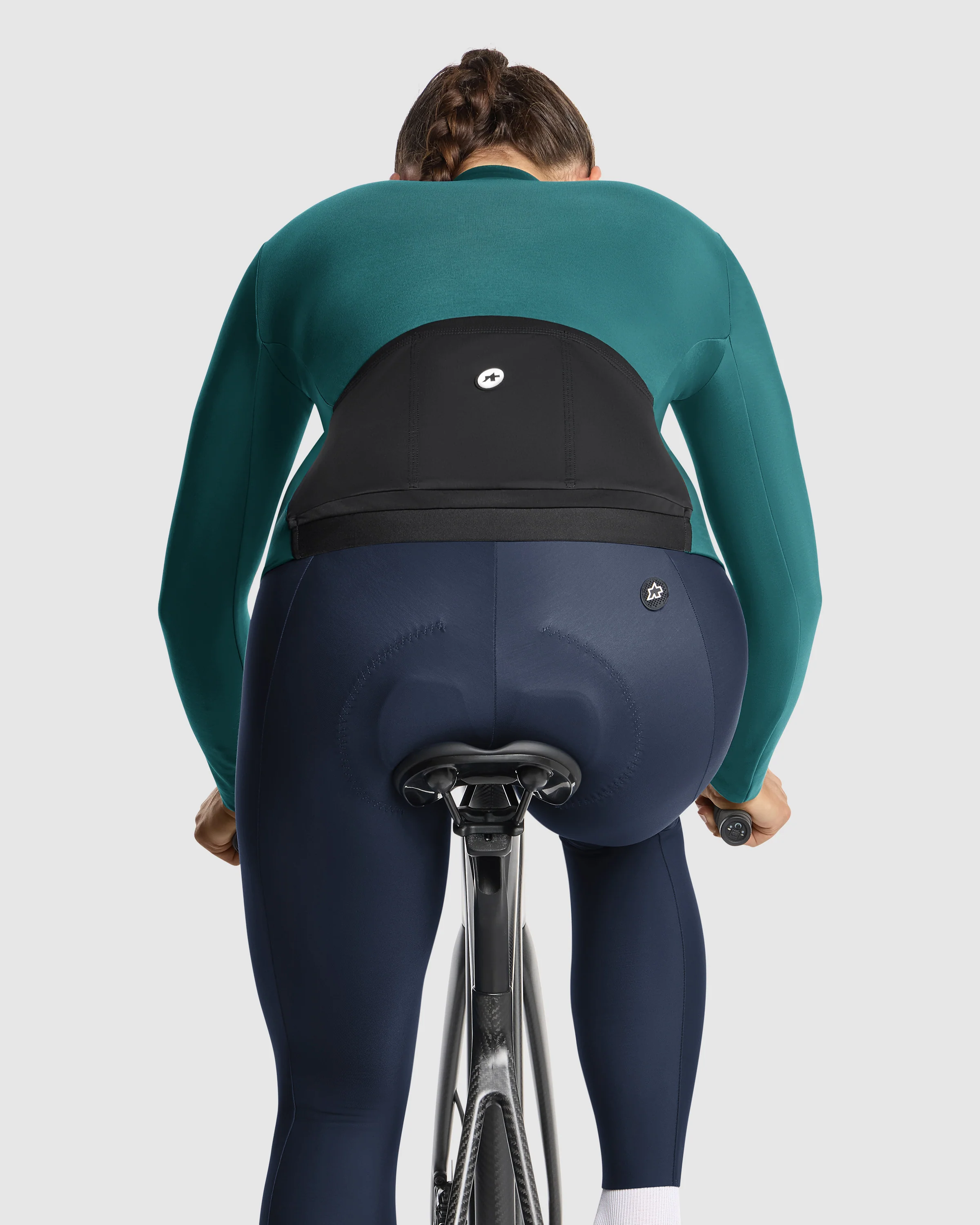 ASSOS Uma GT 2/3 LS Women Jersey C2 - Foundation Green - Image 5