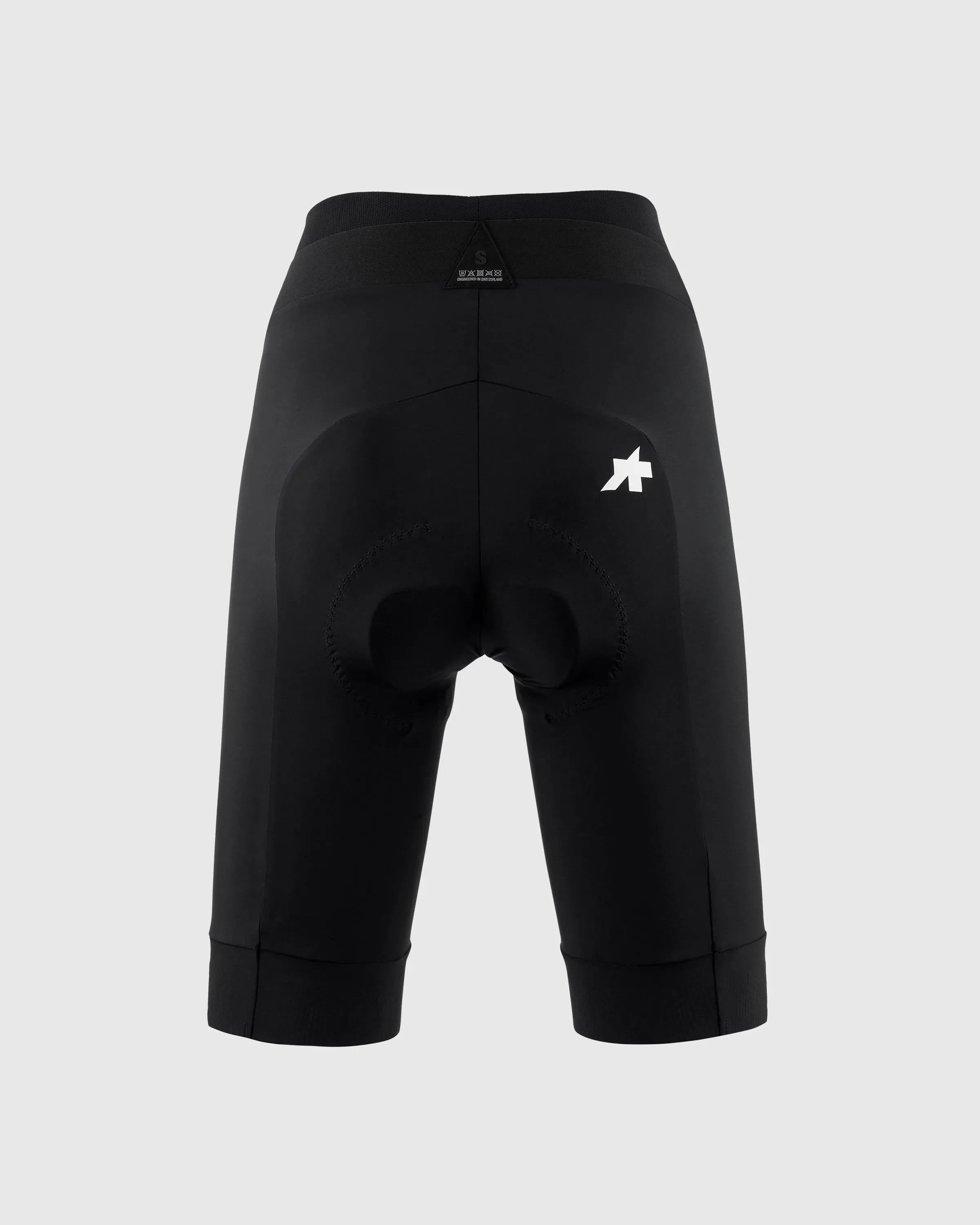 ASSOS UMA GT Half Shorts S11 Long - Black - Image 2