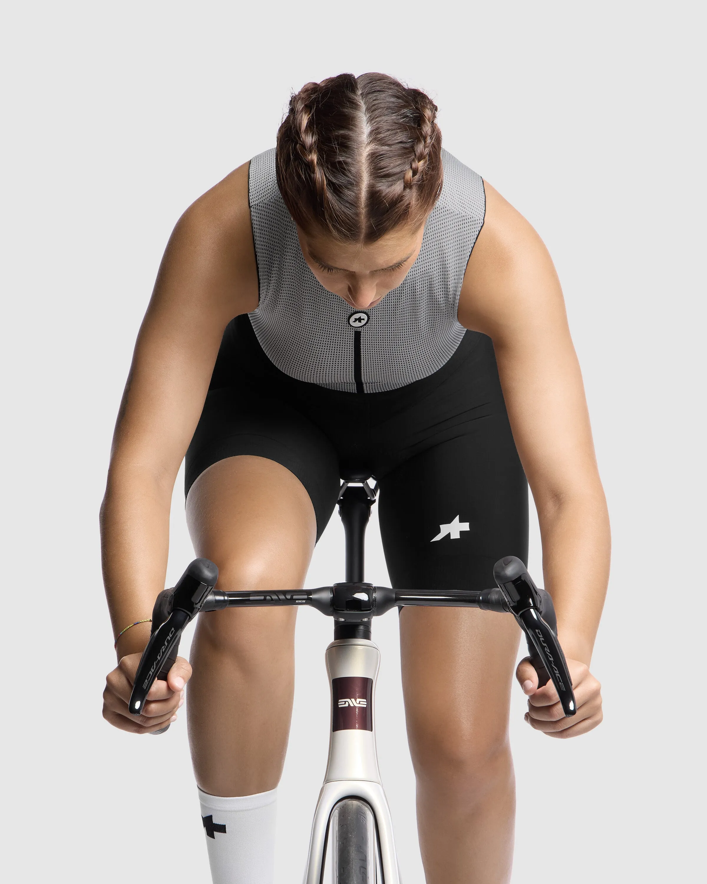 ASSOS UMA GT Half Shorts S11 Short - Black - Image 5