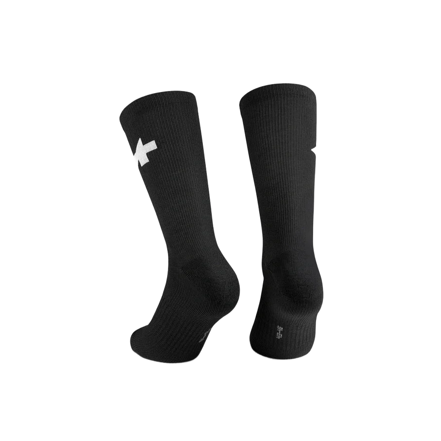 ASSOS Winter Socks P1 - Black Series - Image 2
