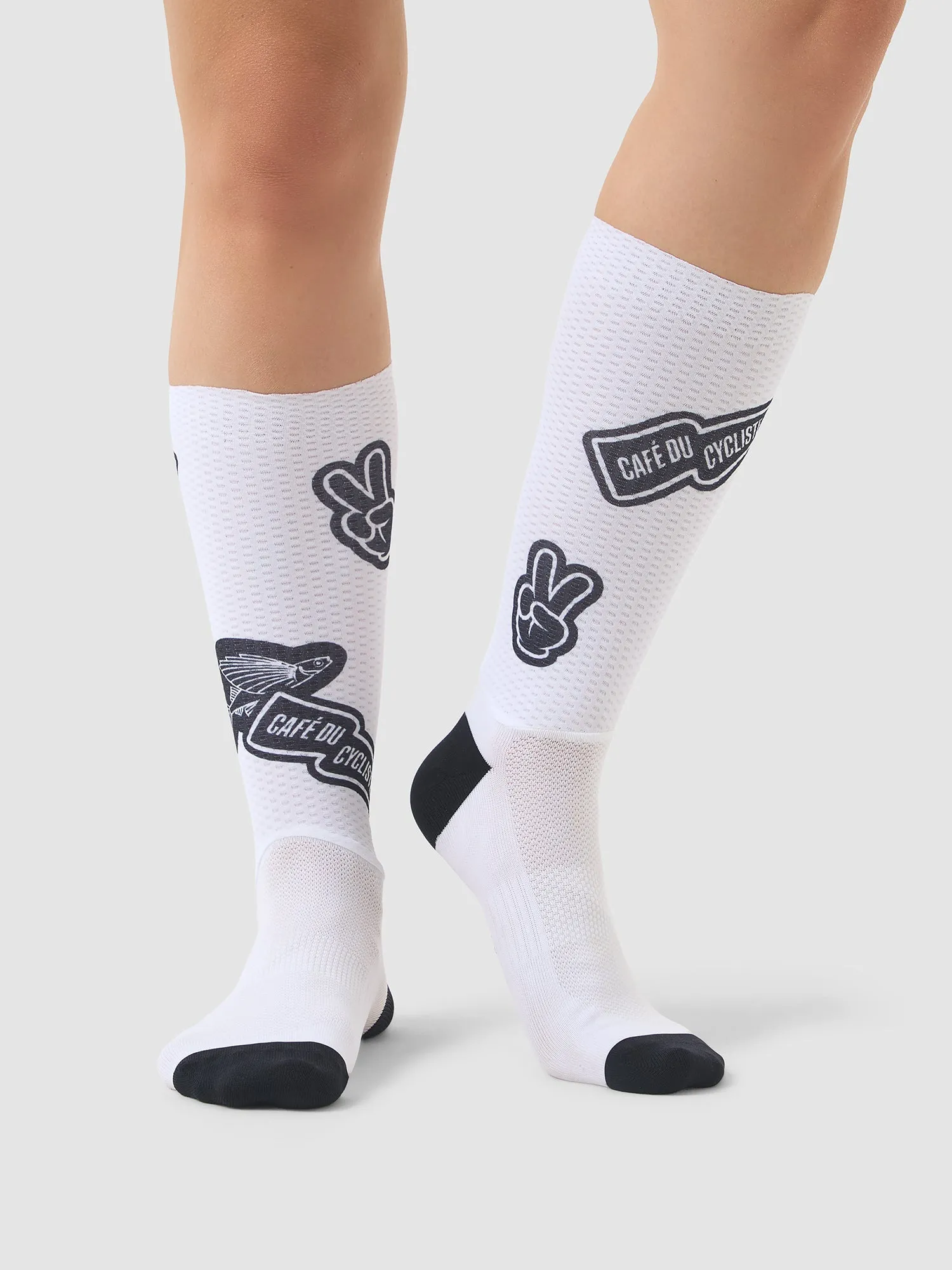 CAFÉ DU CYCLISTE Aero Socks - Black White - Image 4