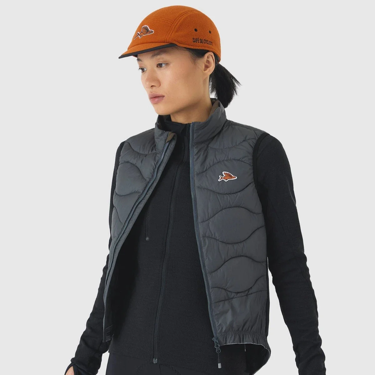 CAFE DU CYCLISTE Alexia Unisex Cycling Thermal Gilet - Anthracite - Image 6