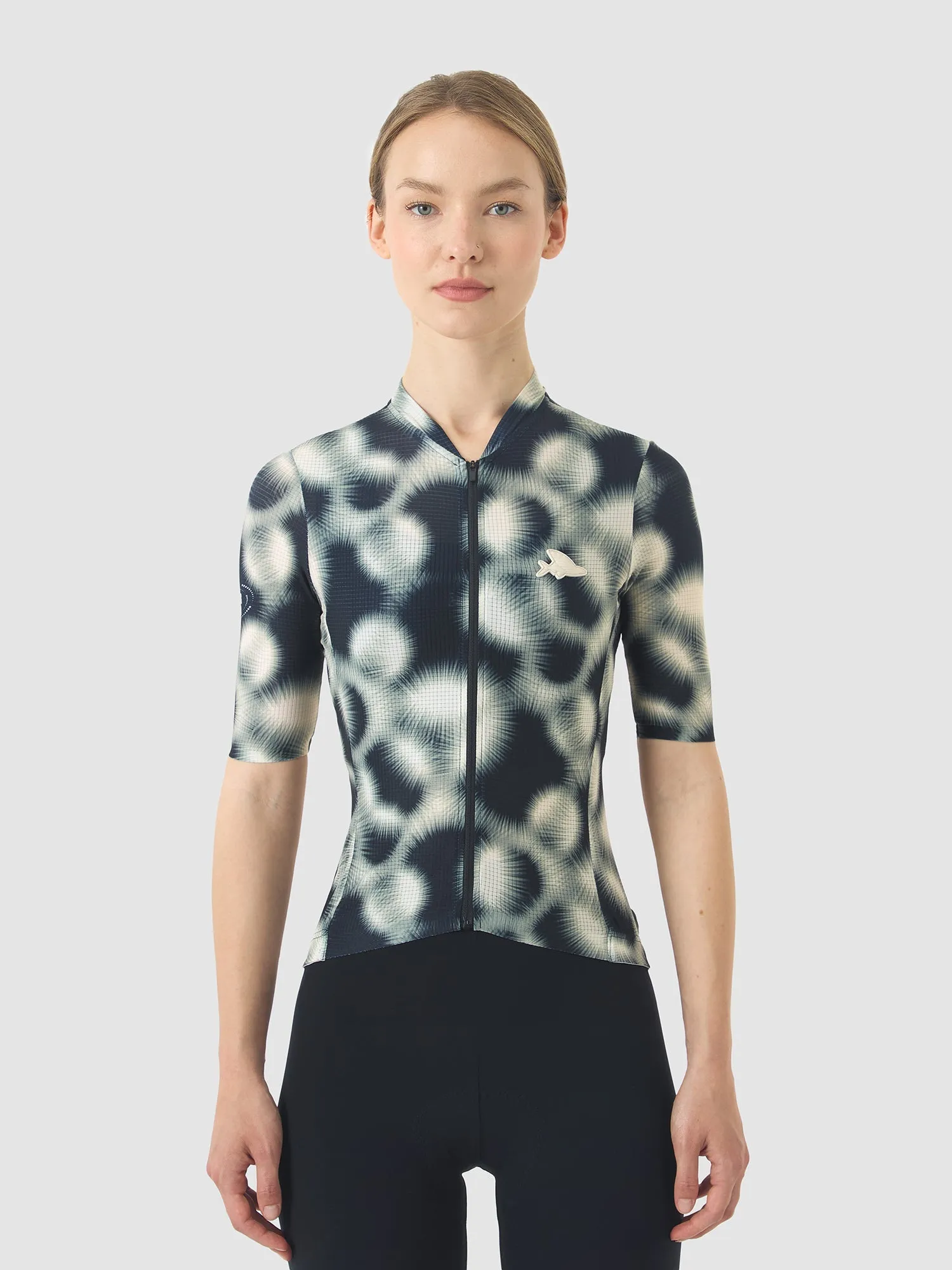 CAFE DU CYCLISTE Angeline Ultralight Women Jersey - Supersonic Fog - Image 5