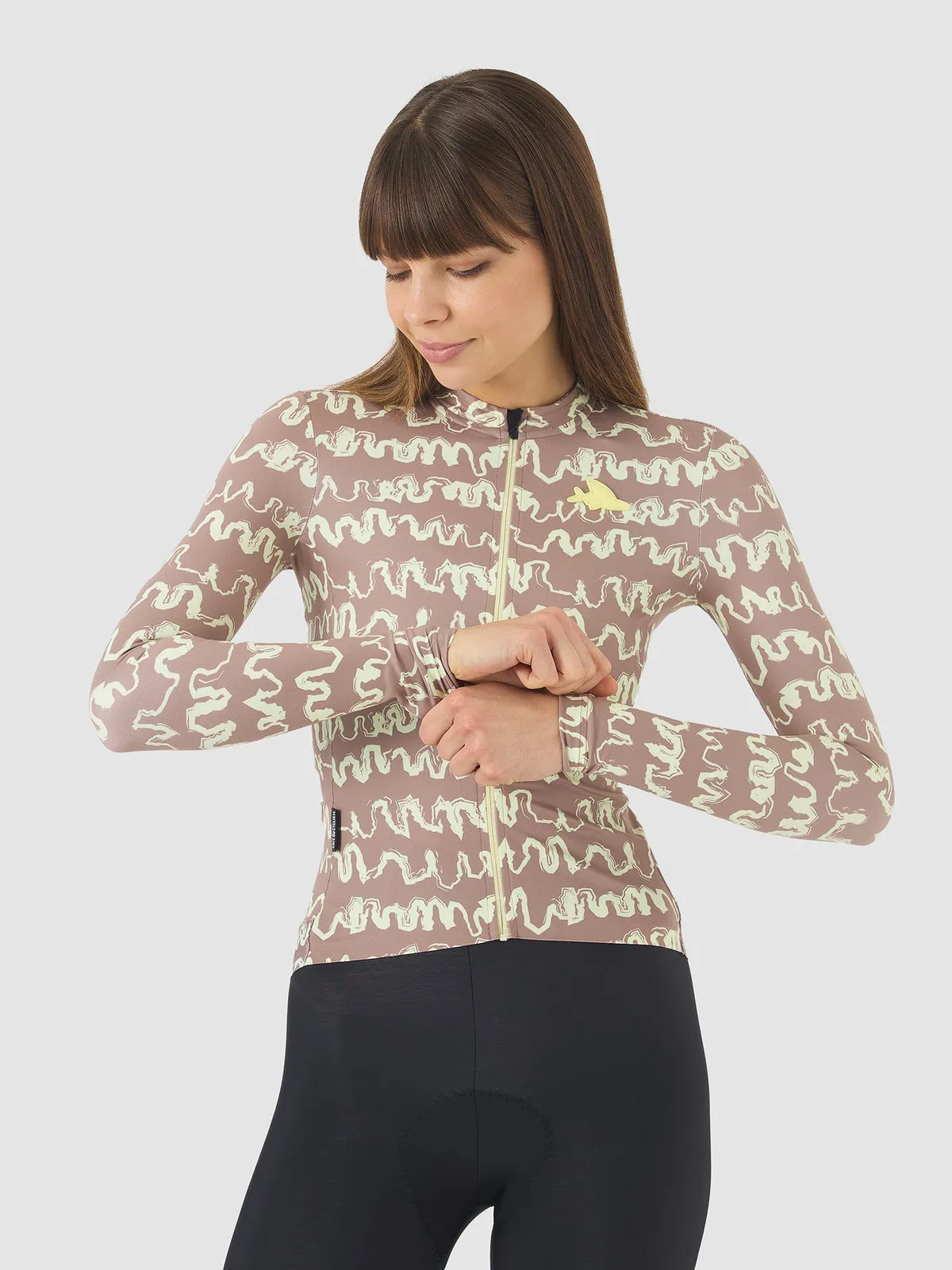 CAFE DU CYCLISTE Constance Midweight LS Women Jersey - Naples Yellow - Image 4