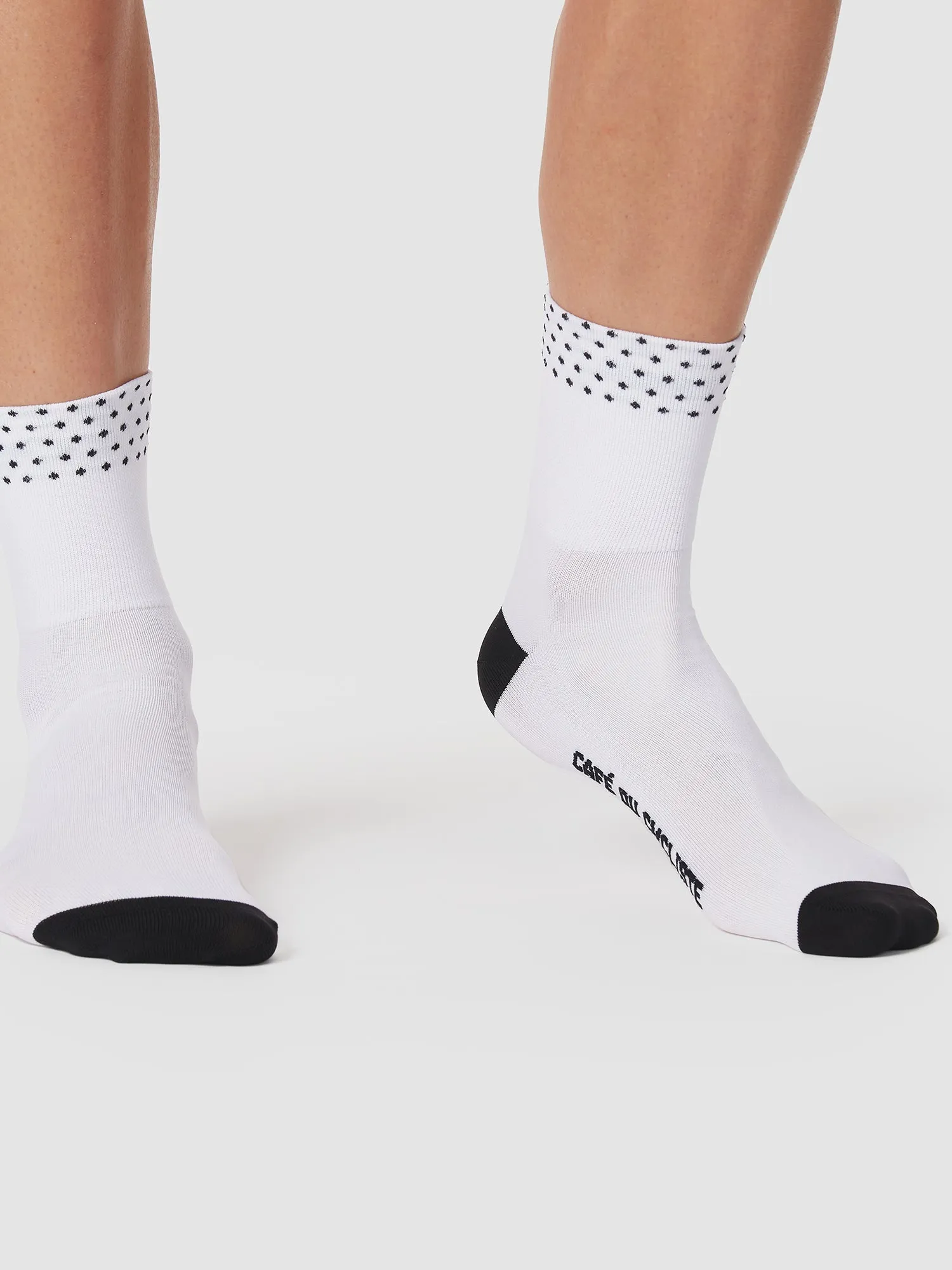 CAFÉ DU CYCLISTE Dotted Socks - White - Image 3