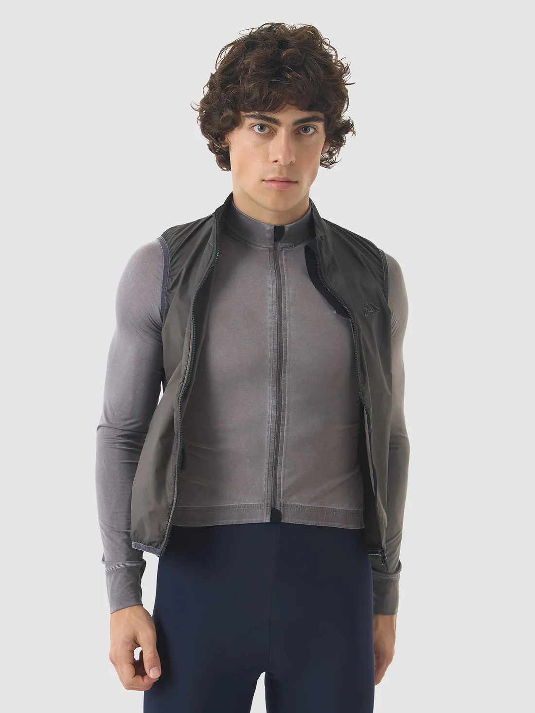 CAFE DU CYCLISTE Edith Gilet - Cold Dye Charcoal - Image 3