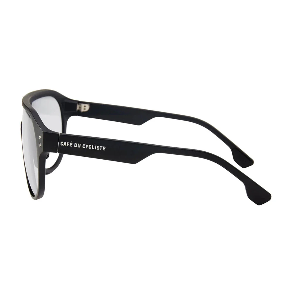 CAFÉ DU CYCLISTE Eyewear Gabin - Black Frame Grey Photocromic Lens - Image 5