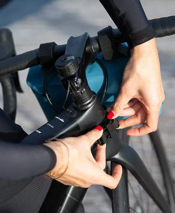 CAFE DU CYCLISTE Handlebar Bag - Blue - Image 6