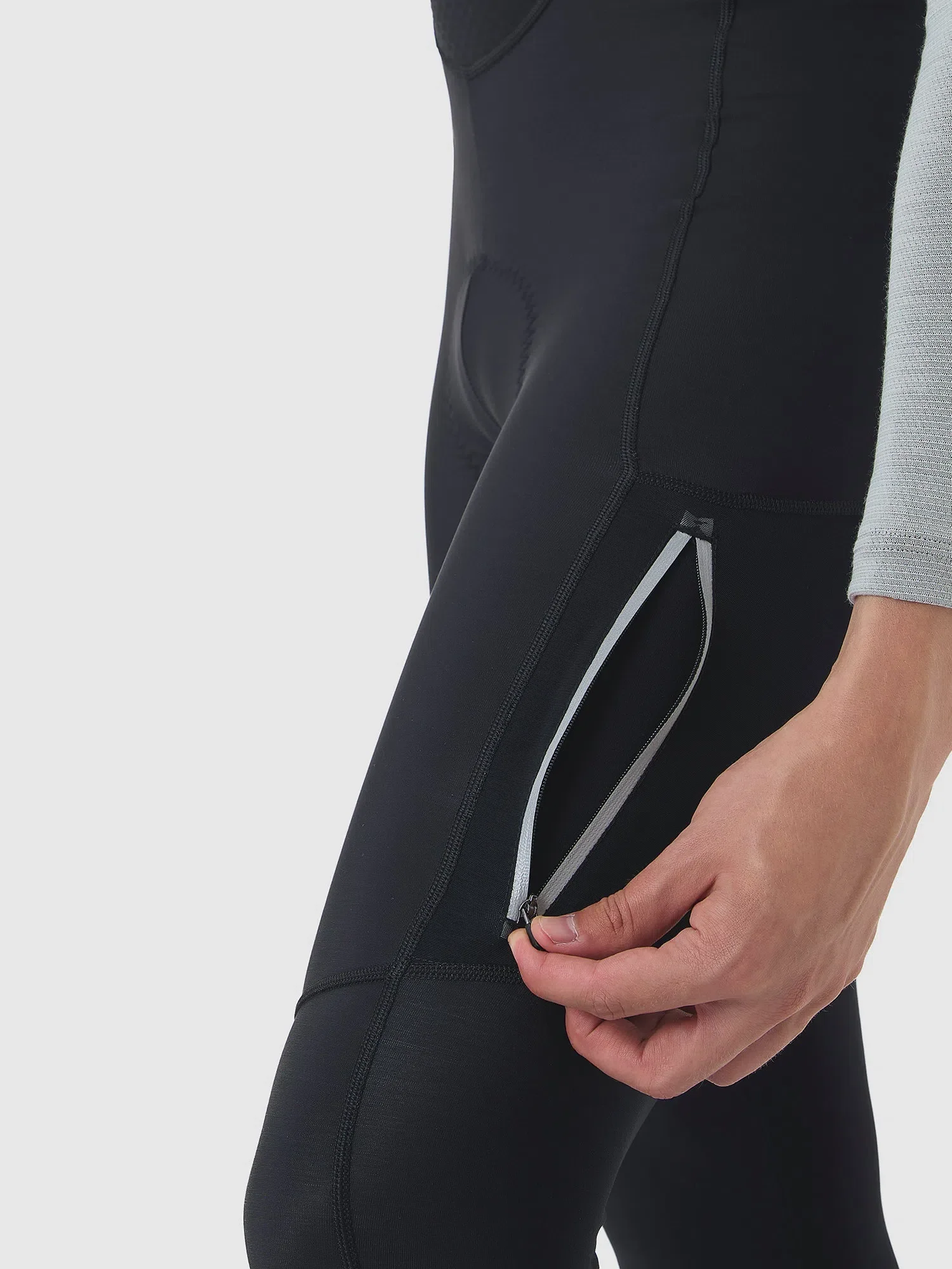 CAFE DU CYCLISTE Rosie Audax Cargo Winter Bib Tights - Black - Image 7