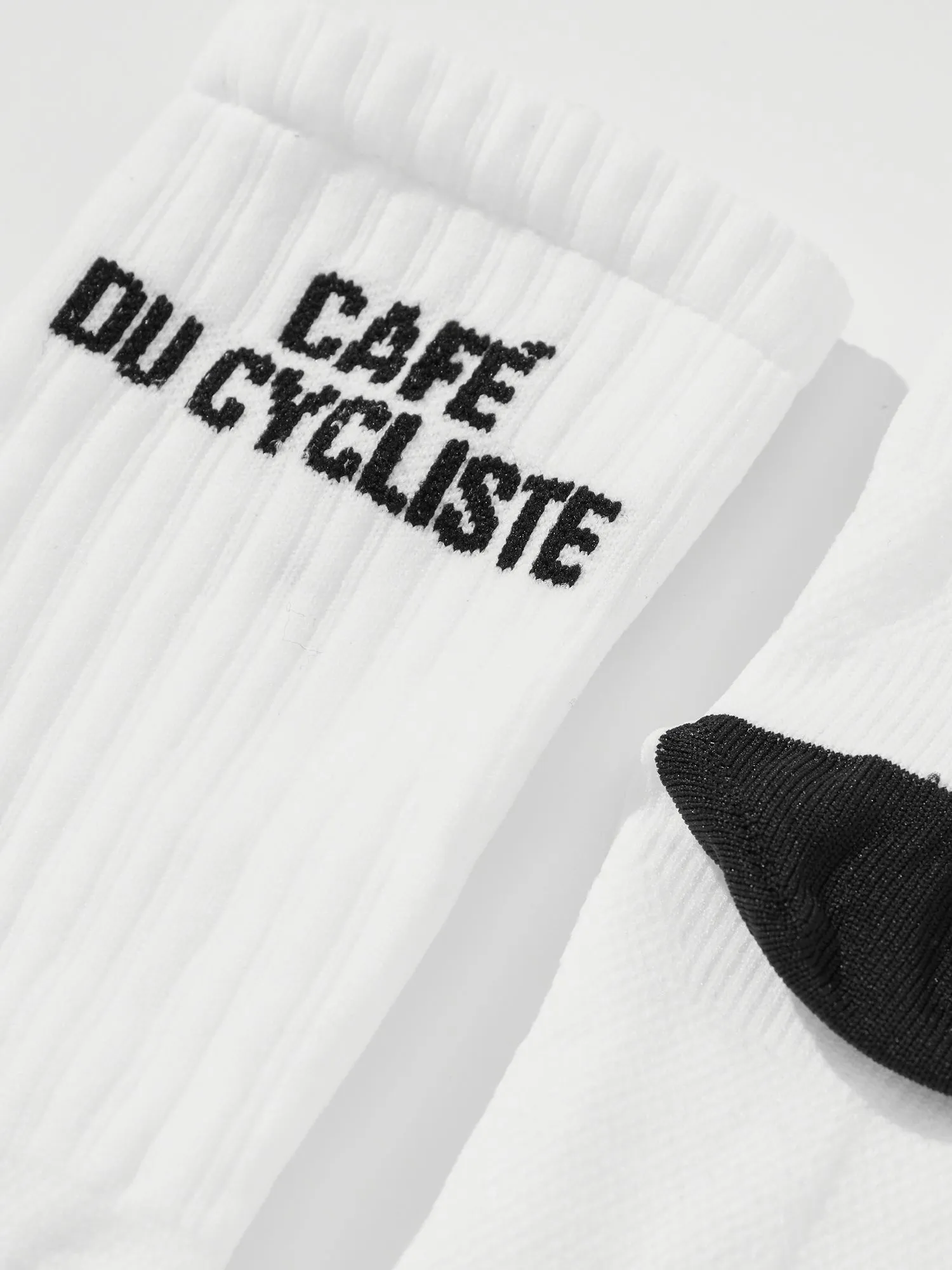 CAFE DU CYCLISTE Solid Socks - White - Image 3