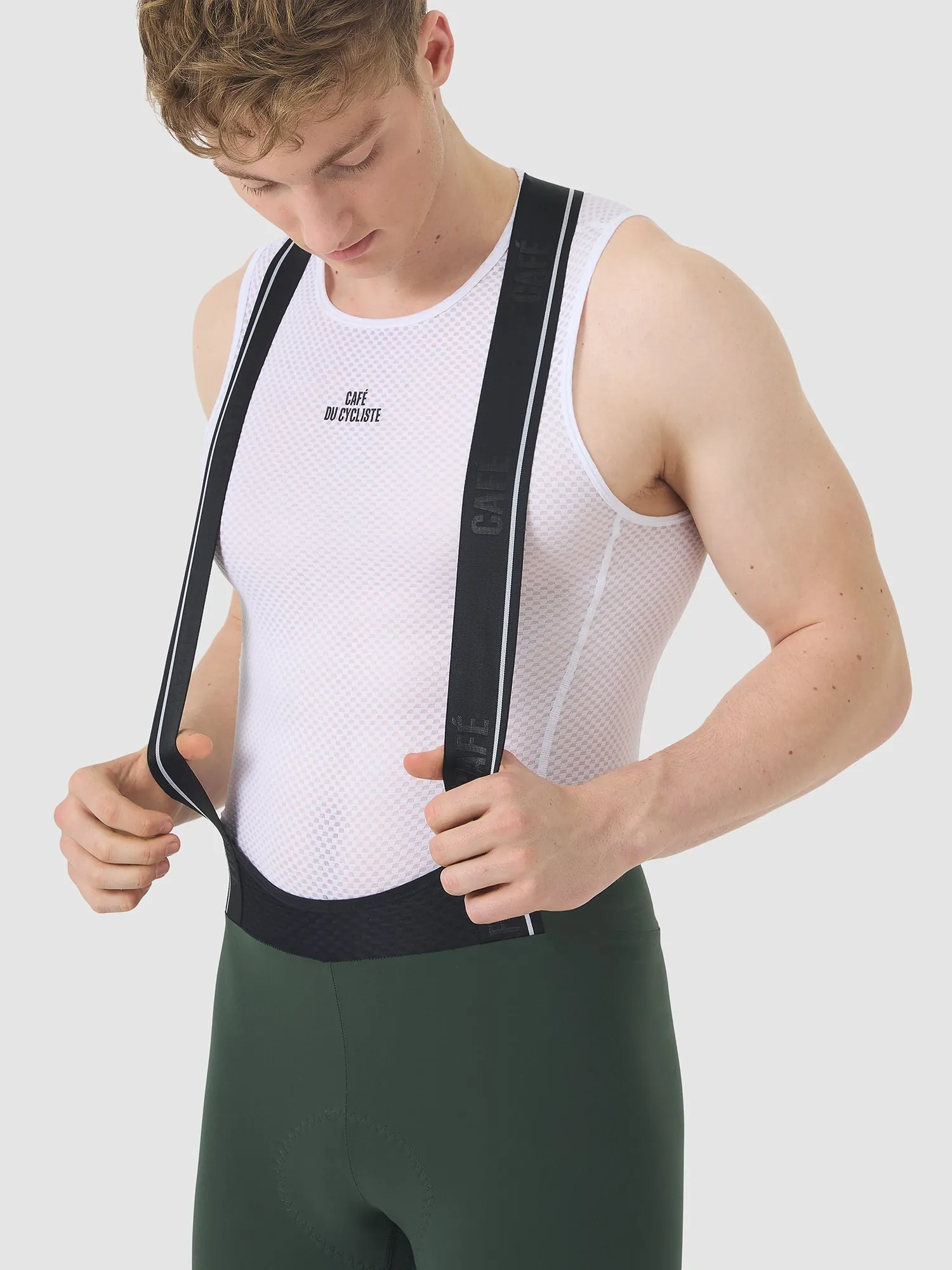 CAFÉ DU CYCLISTE Victoire MVC Bib Short - Dark Green - Image 5