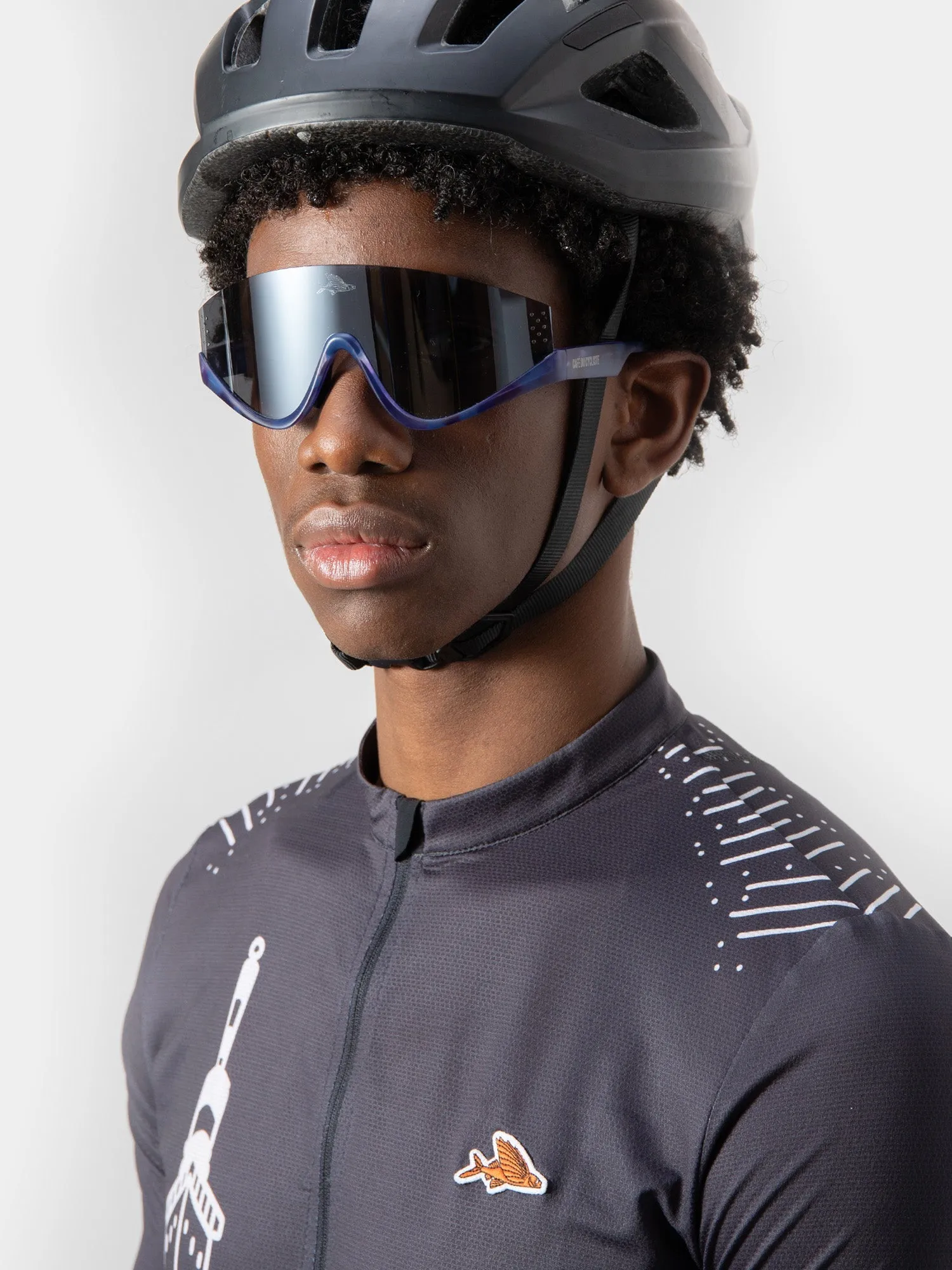 CAFE DU CYCLISYE Eyewear Emile Mirrored Sports Sunglasses - Verbena Tortoise - Image 4