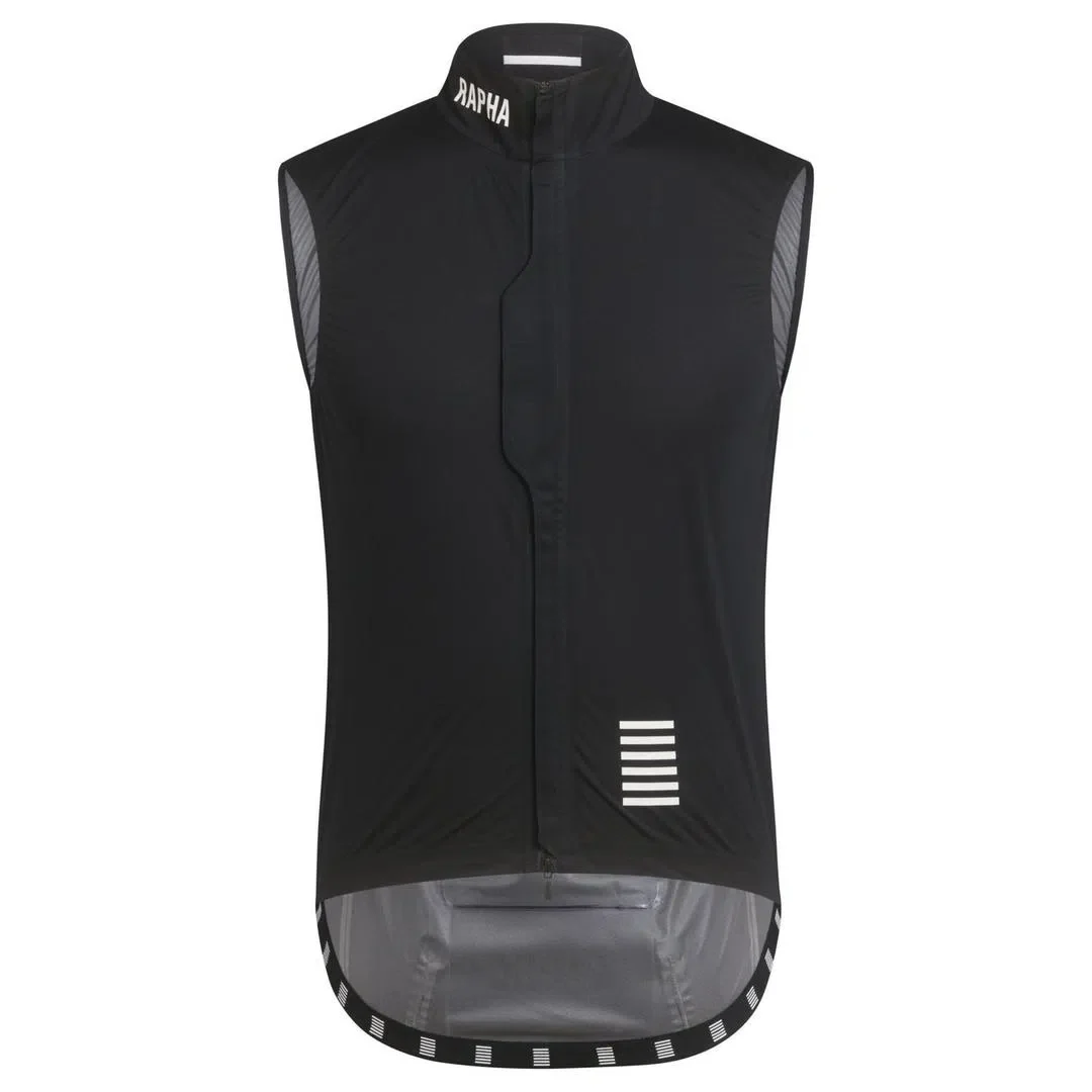 RAPHA Pro Team Lightweight Rain Gilet - Black - Image 2