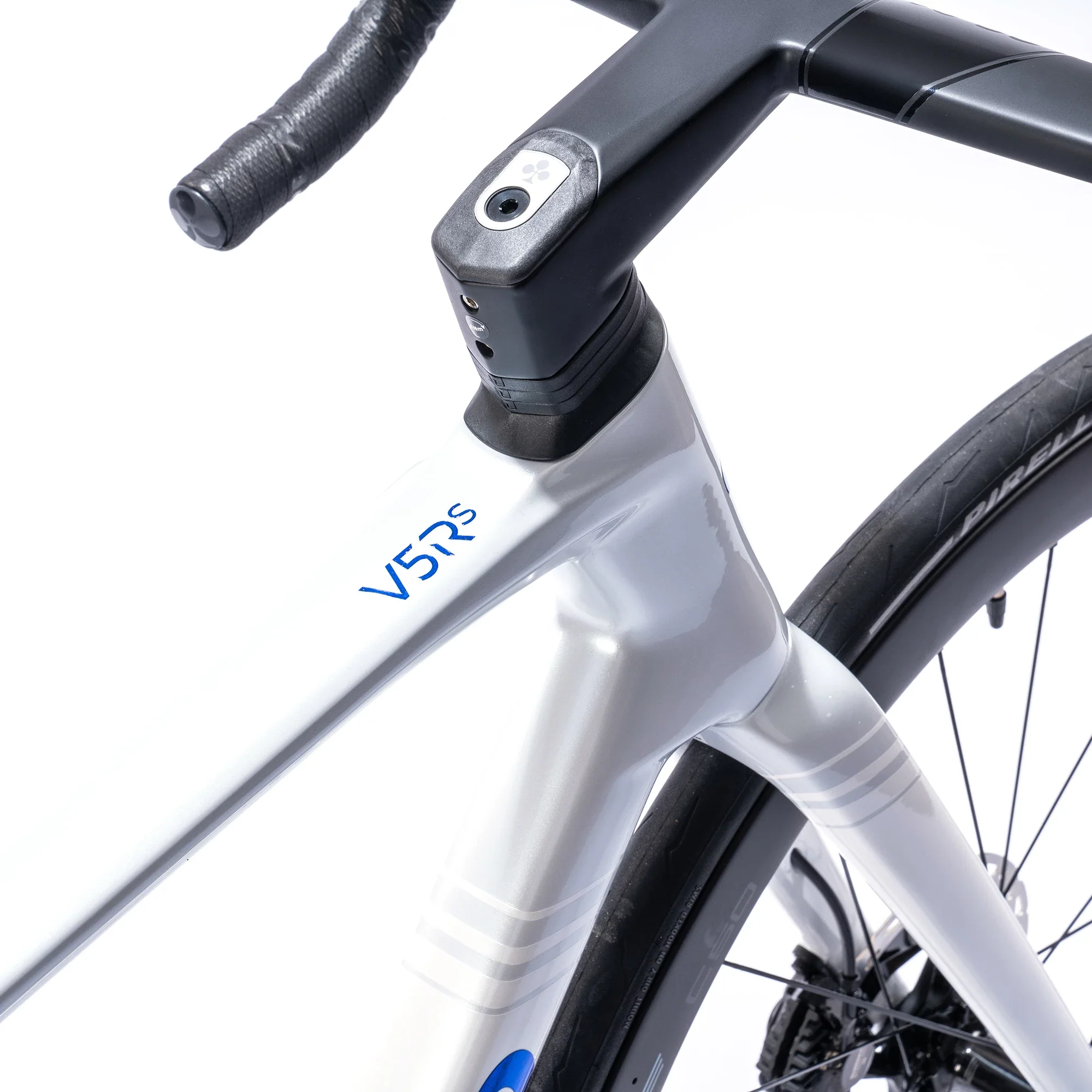 COLNAGO V5RS Complete Road Bike - VRWB White/Blue - Image 9