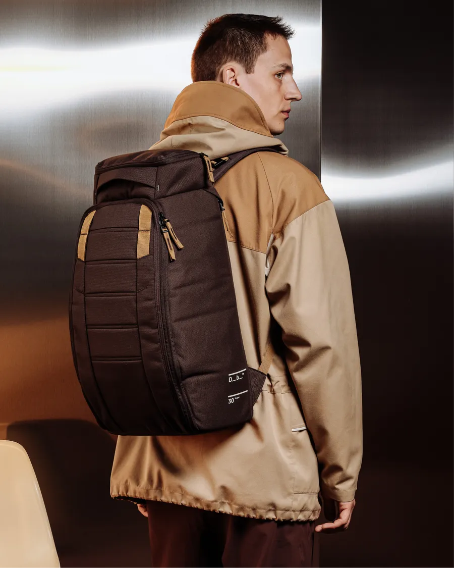 DB Hugger Backpack 30L - Espresso - Image 2